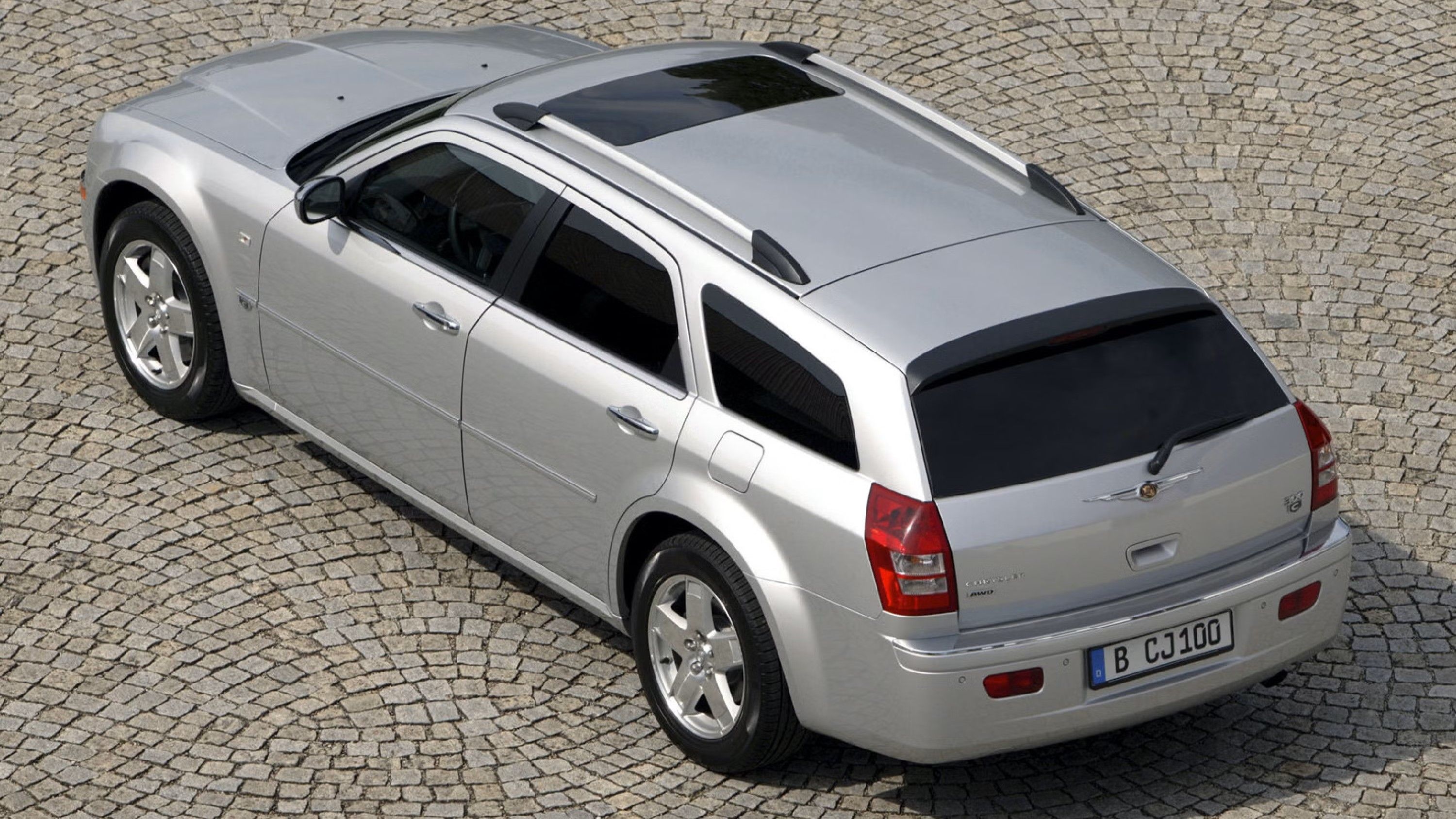 The Poor Man's Bentley: History Of The Chrysler 300