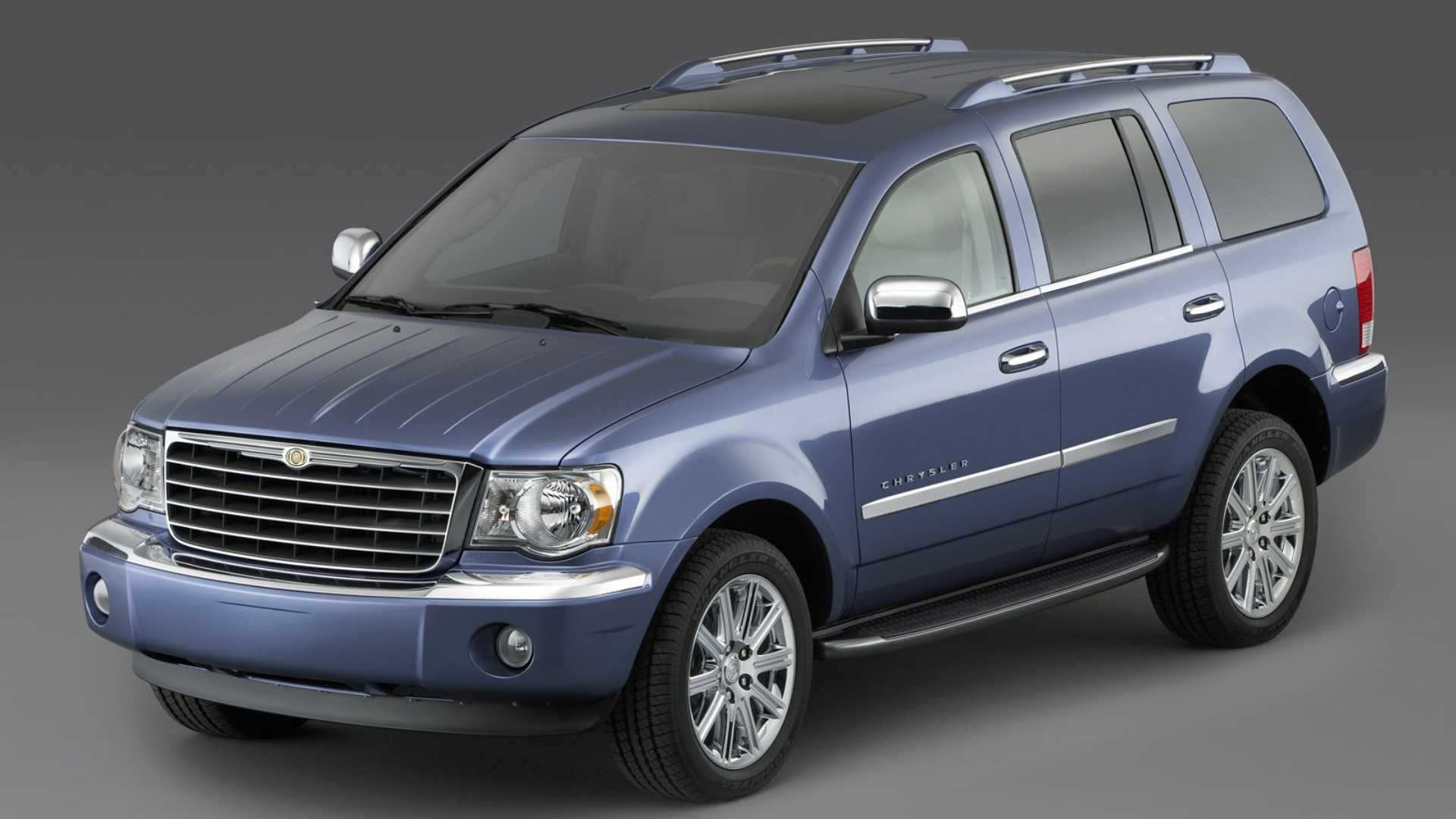 Chrysler Killed The Aspen SUV After Just Two Model Years