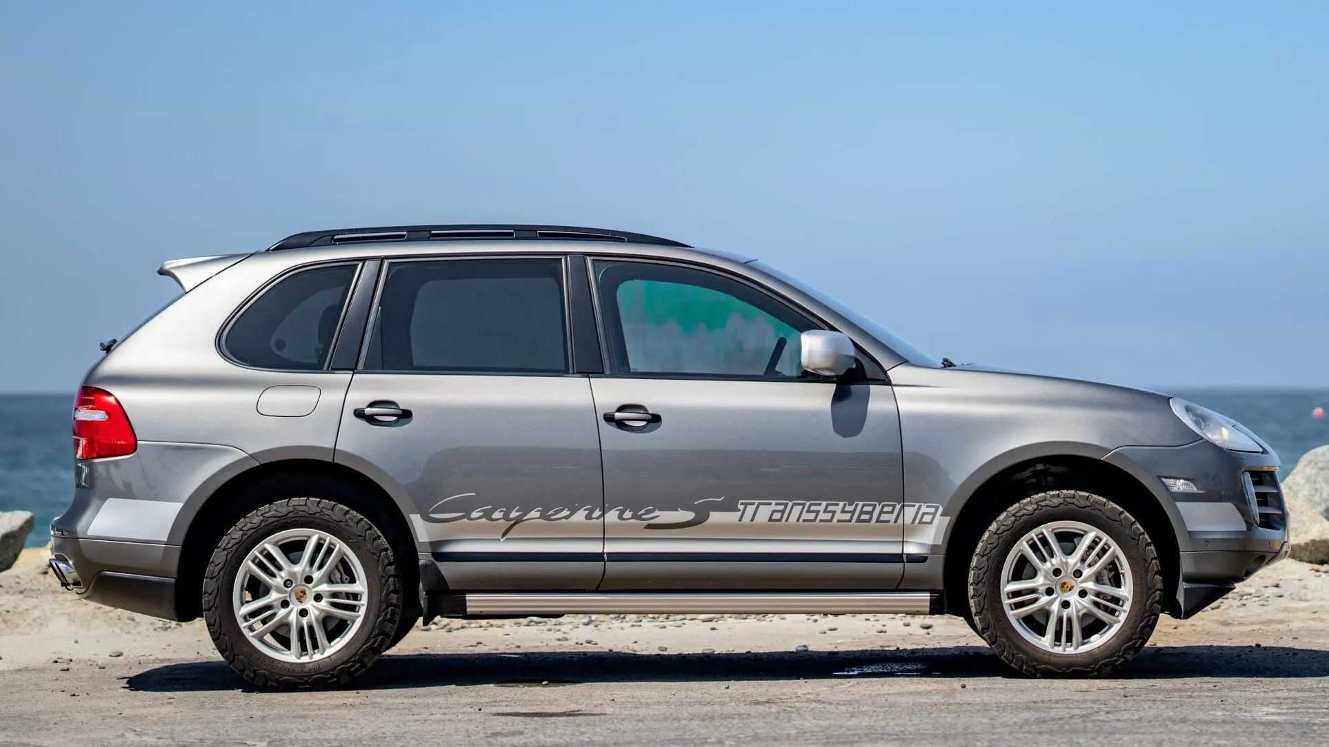 The First-Gen Porsche Cayenne Is The Perfect Buy For Hardcore Off-Roaders