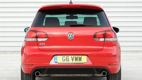 2010 Volkswagen Golf Pricing, Photos & Specs