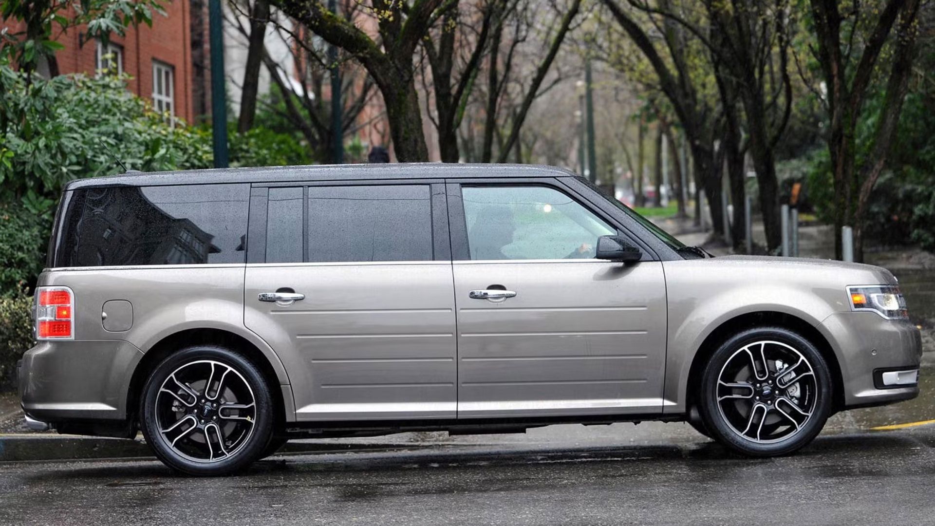 Ford Flex Years to Avoid: Reliability Issues and Buyer Tips