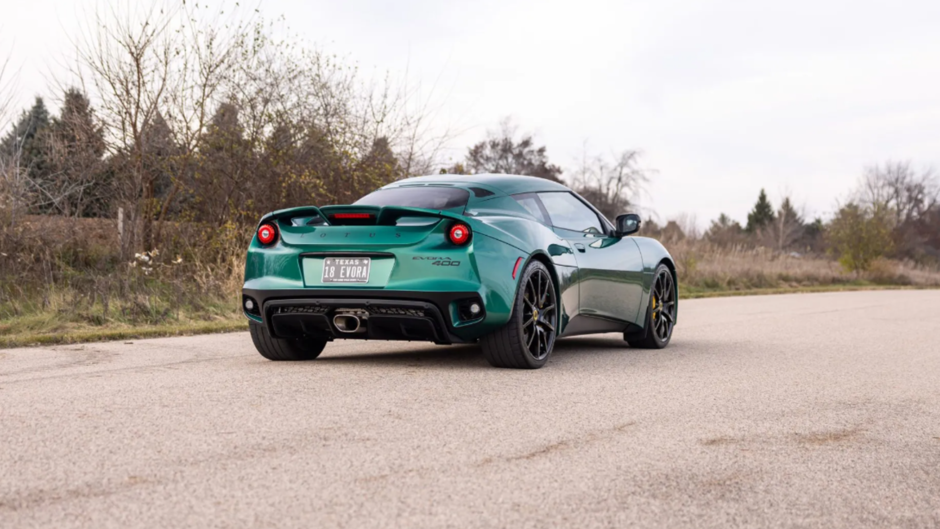 10 Mid-Engined Cars With Rear Seats