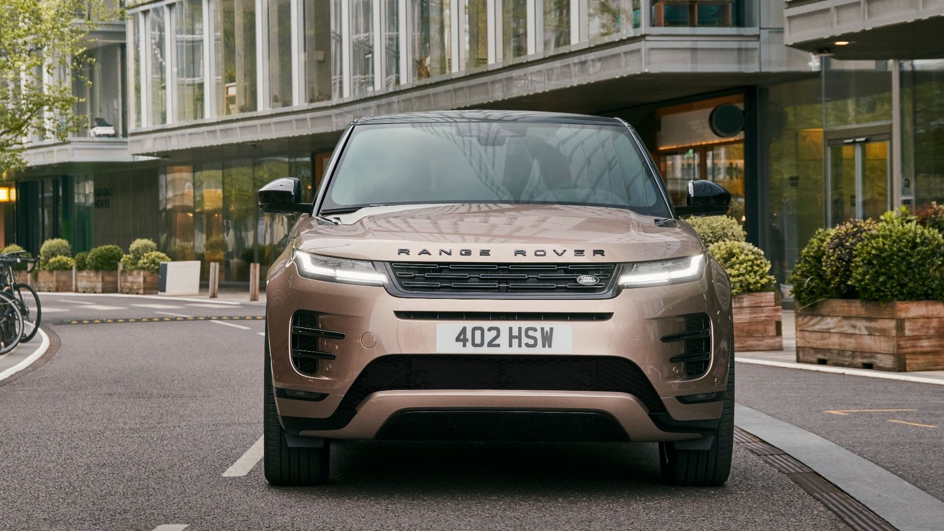 2024 Land Rover Range Rover Evoque Pricing, Photos & Specs
