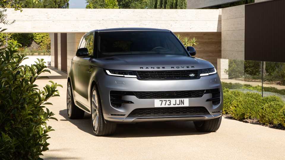2024 Land Rover Range Rover Sport Pricing, Photos & Specs