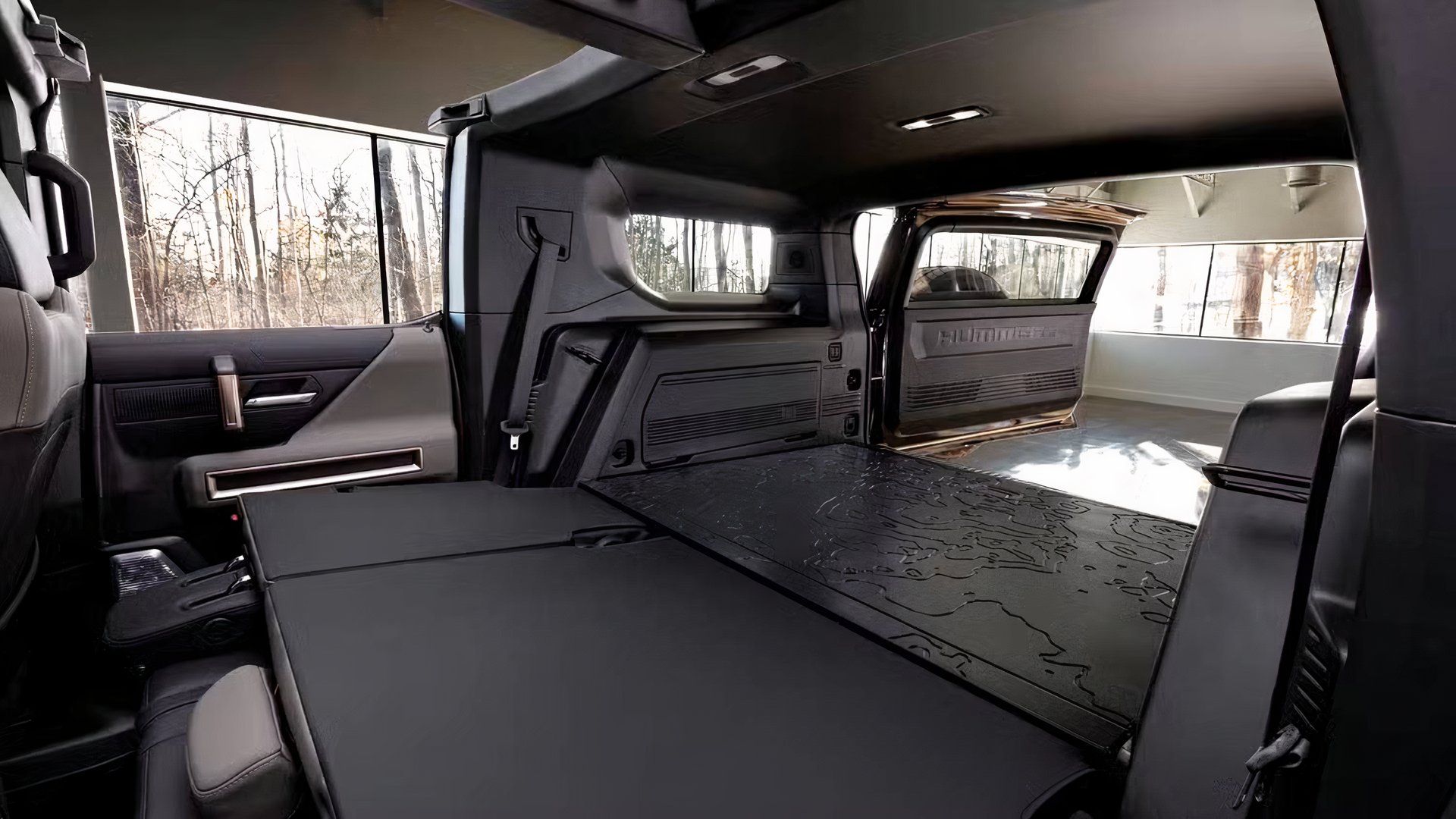 2025 GMC HUMMER EV SUV Pricing, Photos & Specs
