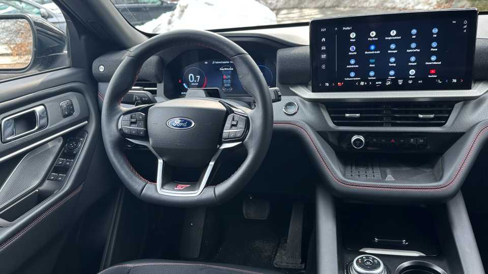 2025 Ford Explorer Pricing, Photos & Specs
