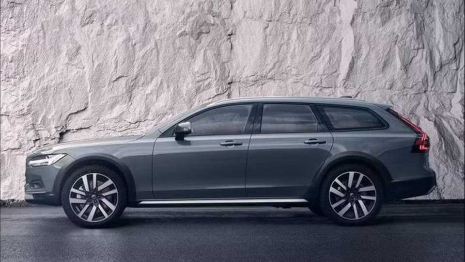 2025 Volvo V90 Cross Country Pricing Photos Specs 2025-volvo-v90-cross-country-pricing-photos-specs