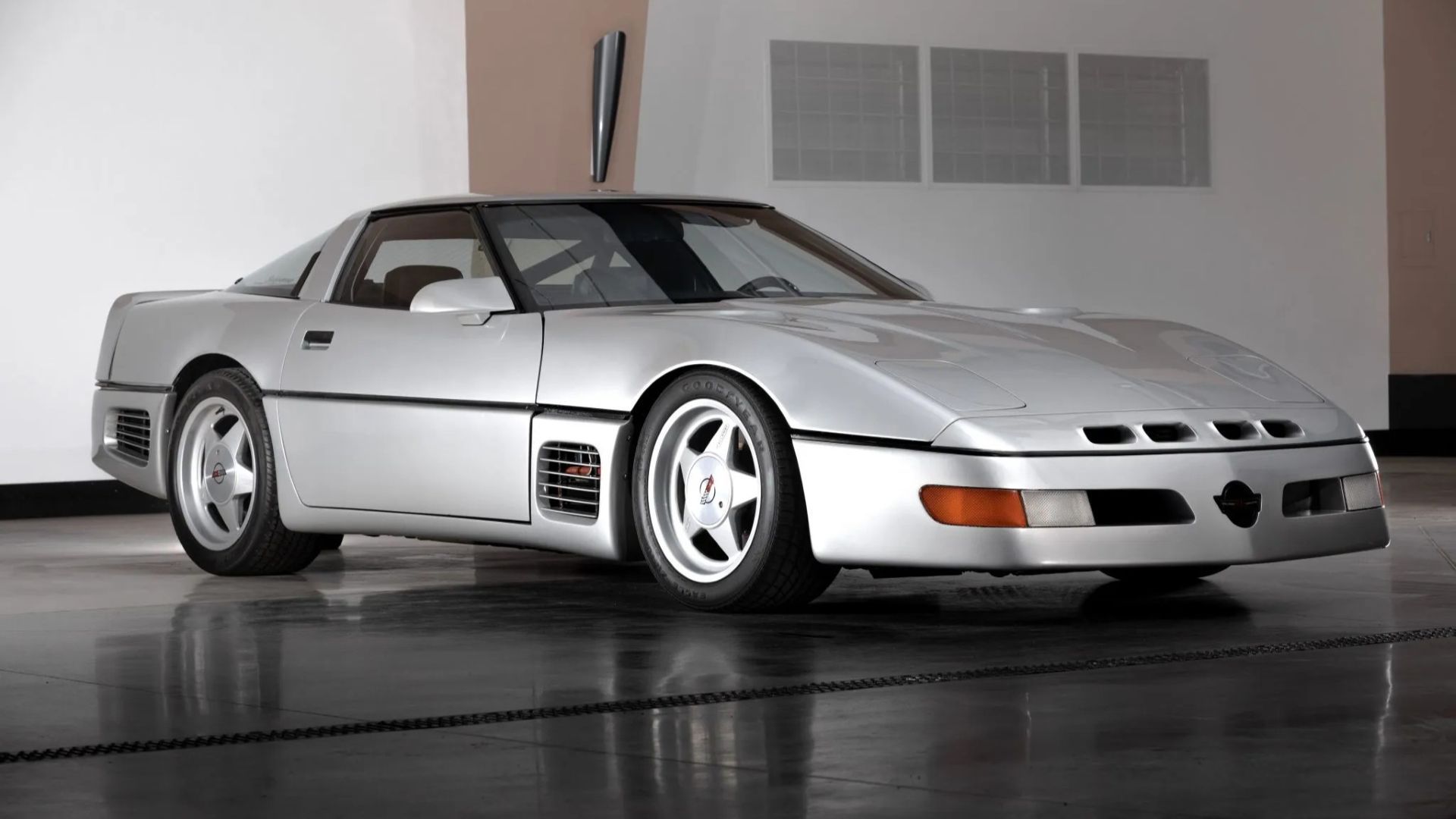 特価 AMR (1/43) コルベット C4 ZR-1 Callaway One Of The Rarest Modern Corvettes Was A True One-of-One American