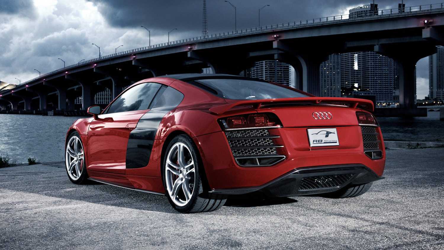 Disel R8 Audi Nearly Put A Twin-Turbocharged Diesel V12 In The R8