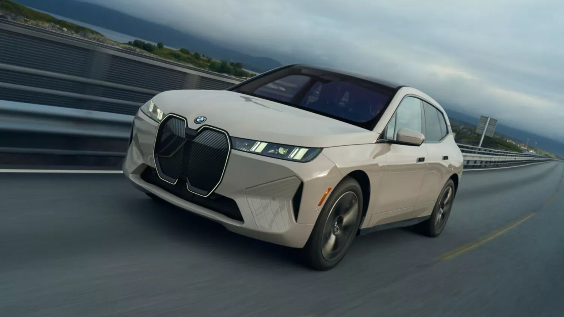 BMW iX 2026