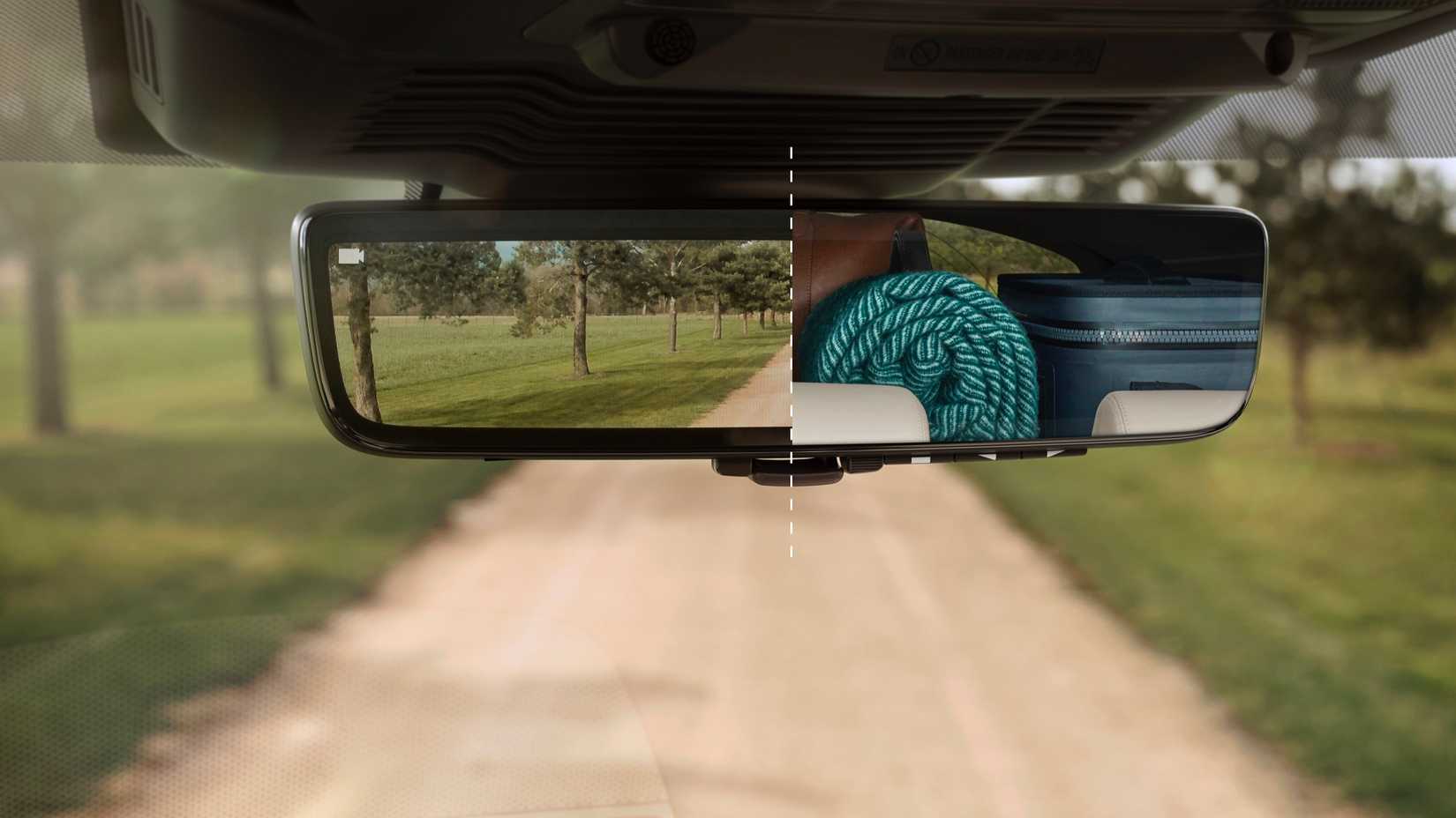 2025 Land Rover Discovery Sport 