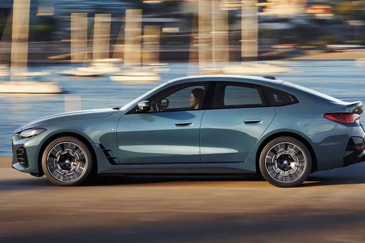 BMW I7 – photo 9