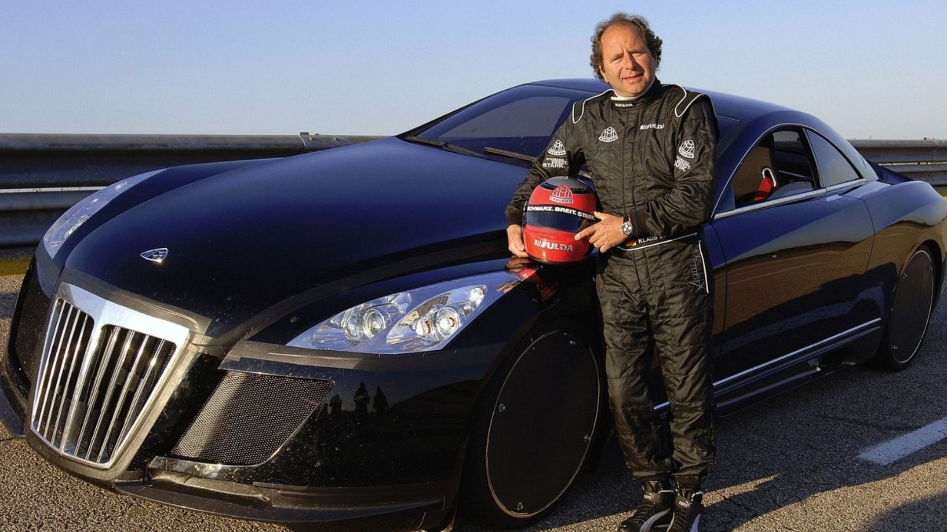 The One-Off Twin-Turbocharged V12 Maybach Supercar Was Built For The ...