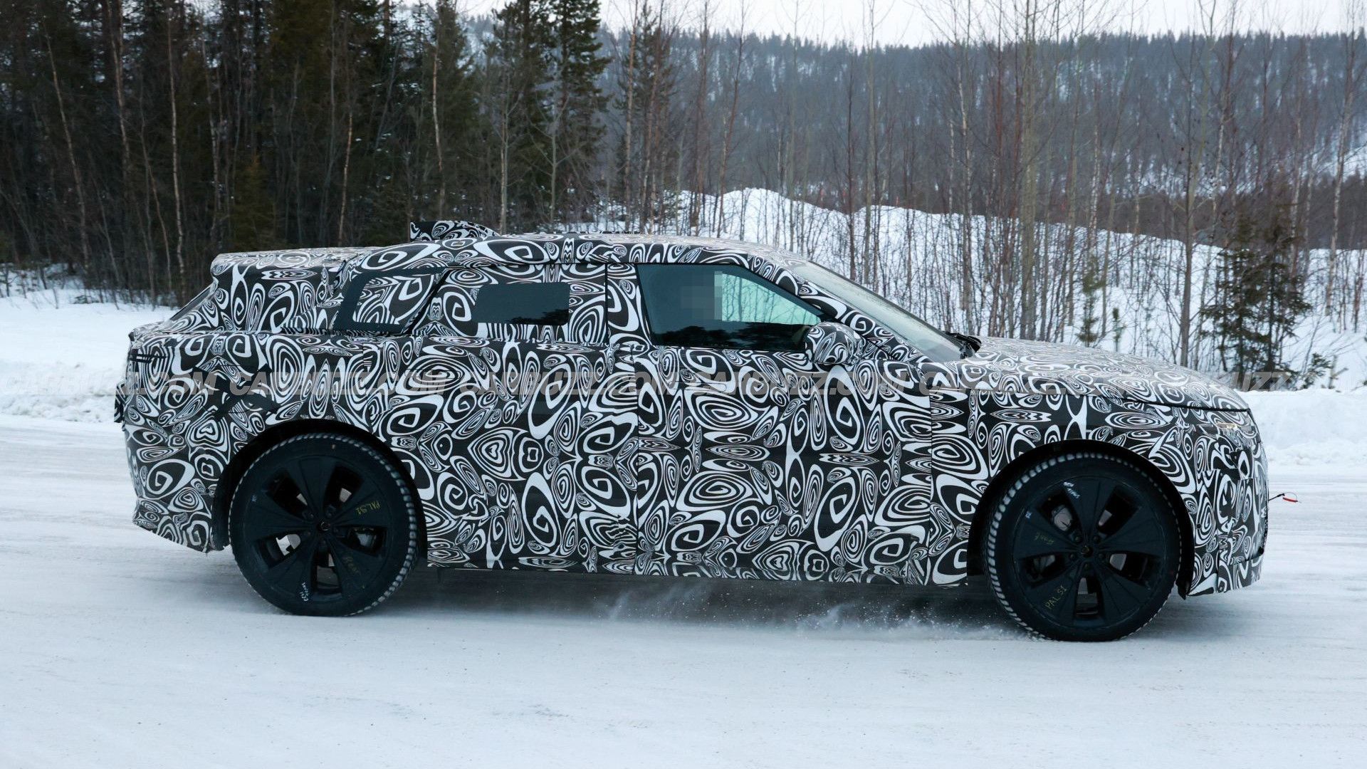 Range Rover's First EV Will Take The Luxury Brand To New Heights