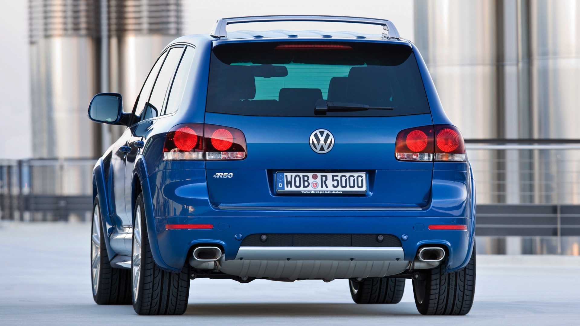 Vw R50 Engine The Only Production SUV With A V10 Engine