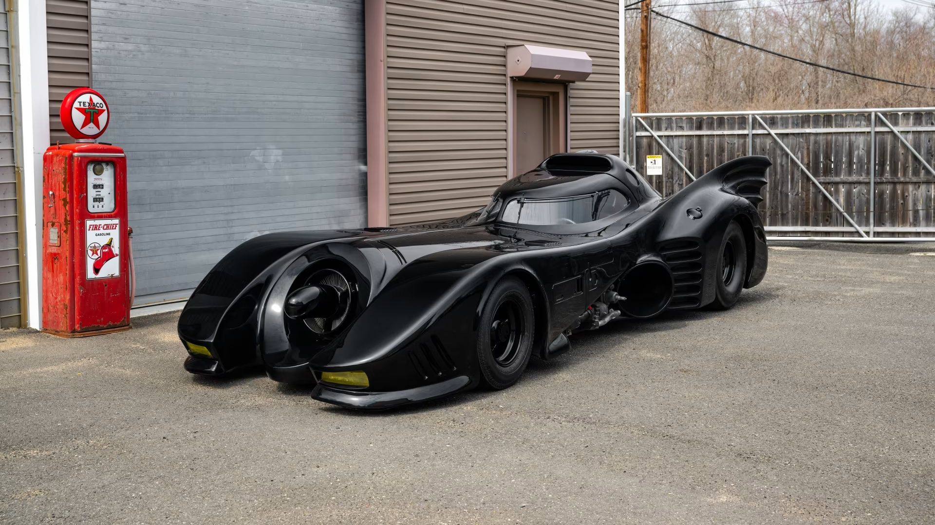 The 1960s Batmobile Was Actually The Lincoln Futura Concept