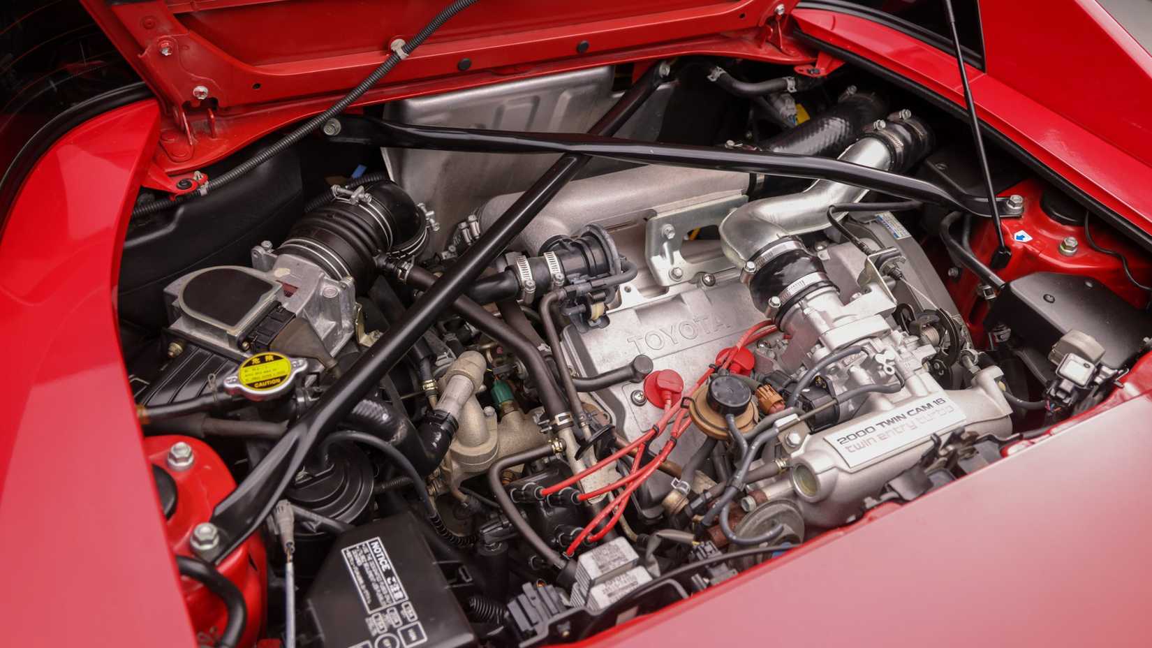 10 Toyota MR2 Turbo Facts That Prove It's Cooler Than A Mazda Miata