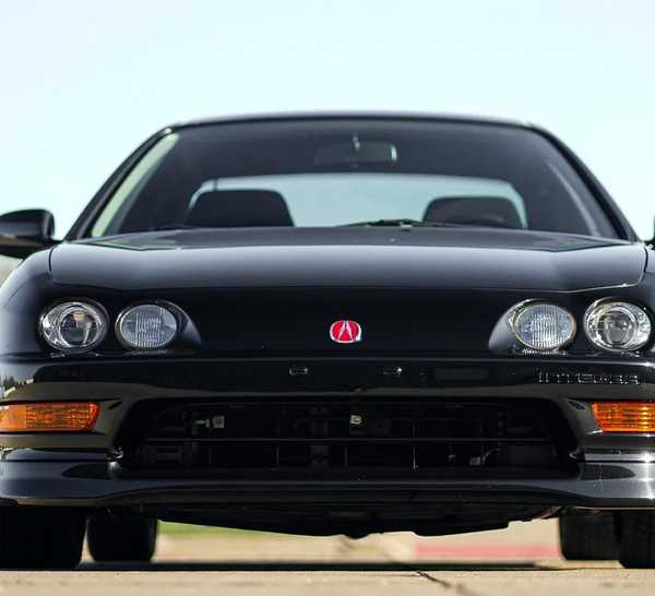 Acura Type R Rival Relive The Glory Days: Low-Mile Acura Type R Commanding Serious Money ...