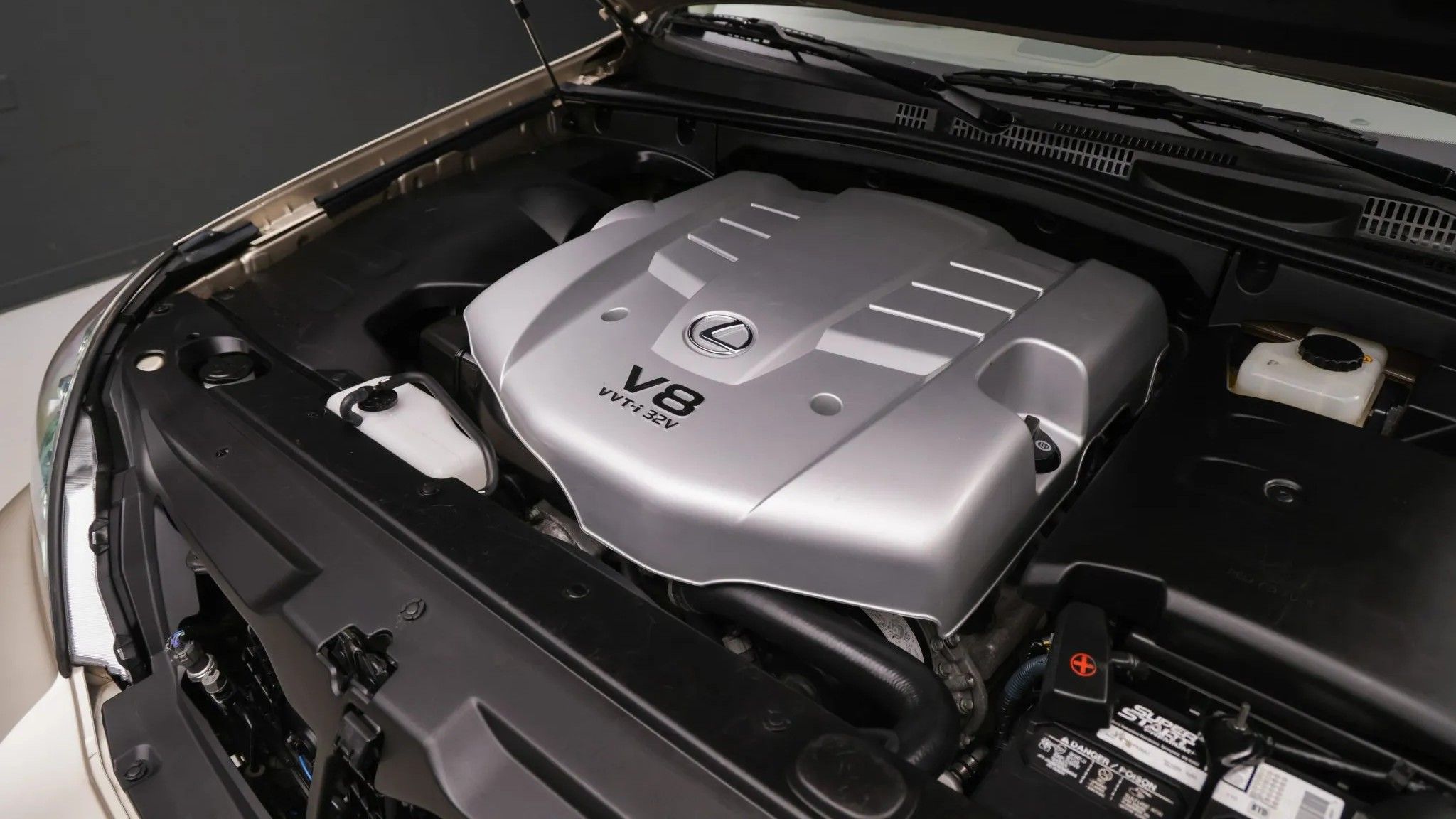 Lexus' Most Hardcore Off-Roader Is The Perfect Beater 4x4