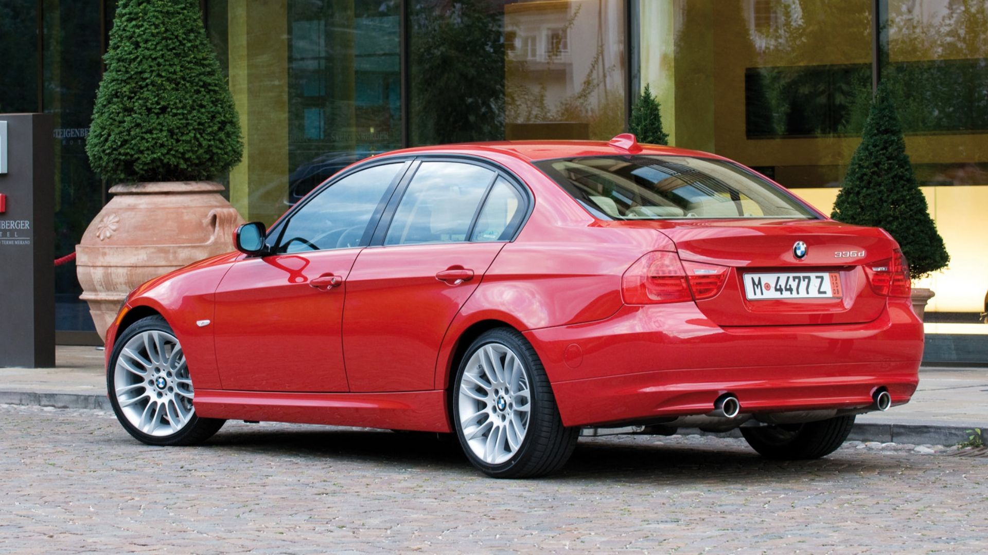 10 Diesel Sedans That Outlast Gasoline Rivals