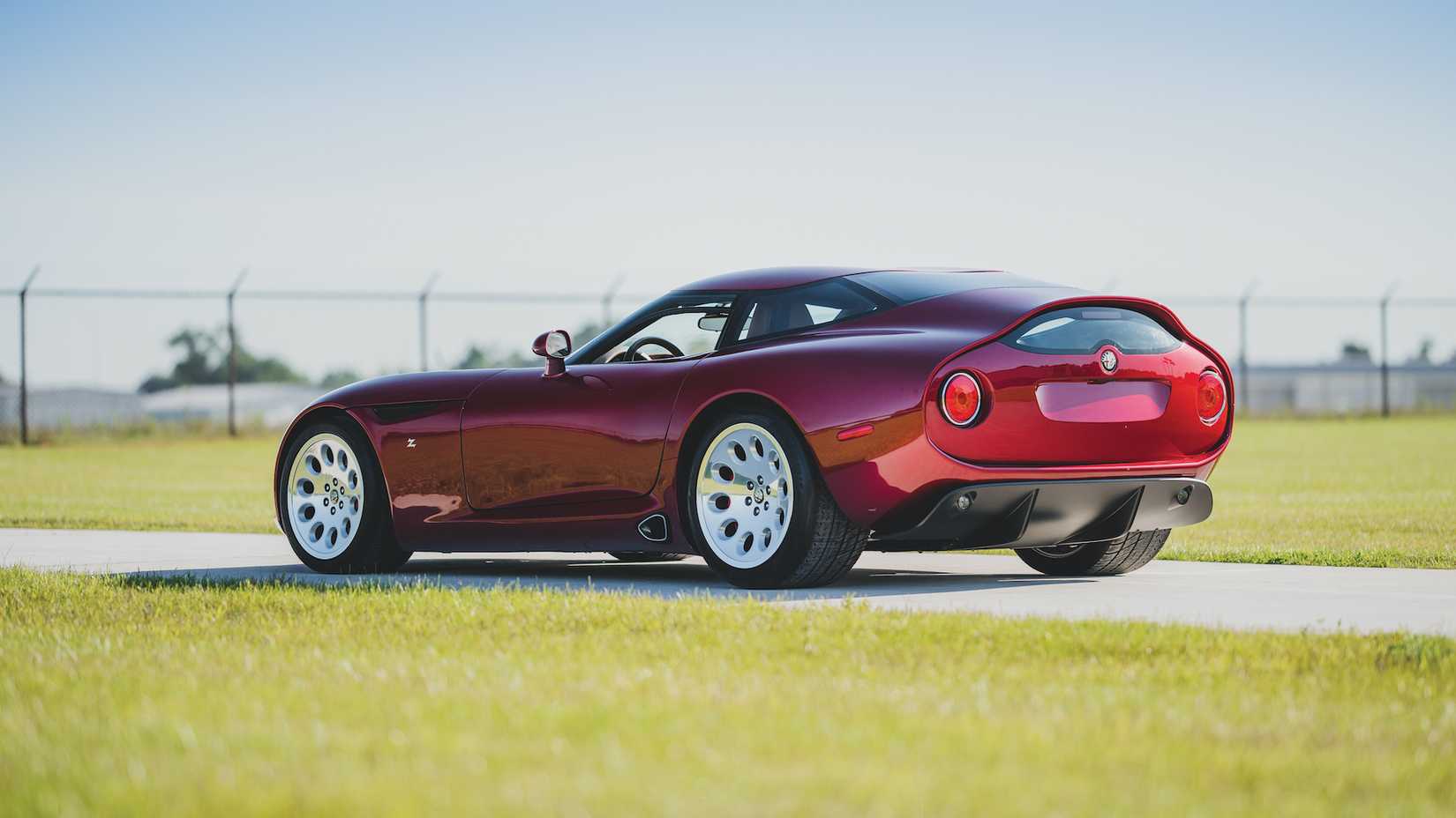 The Alfa Romeo TZ Is An Ultra-Rare Italian-American Collaboration