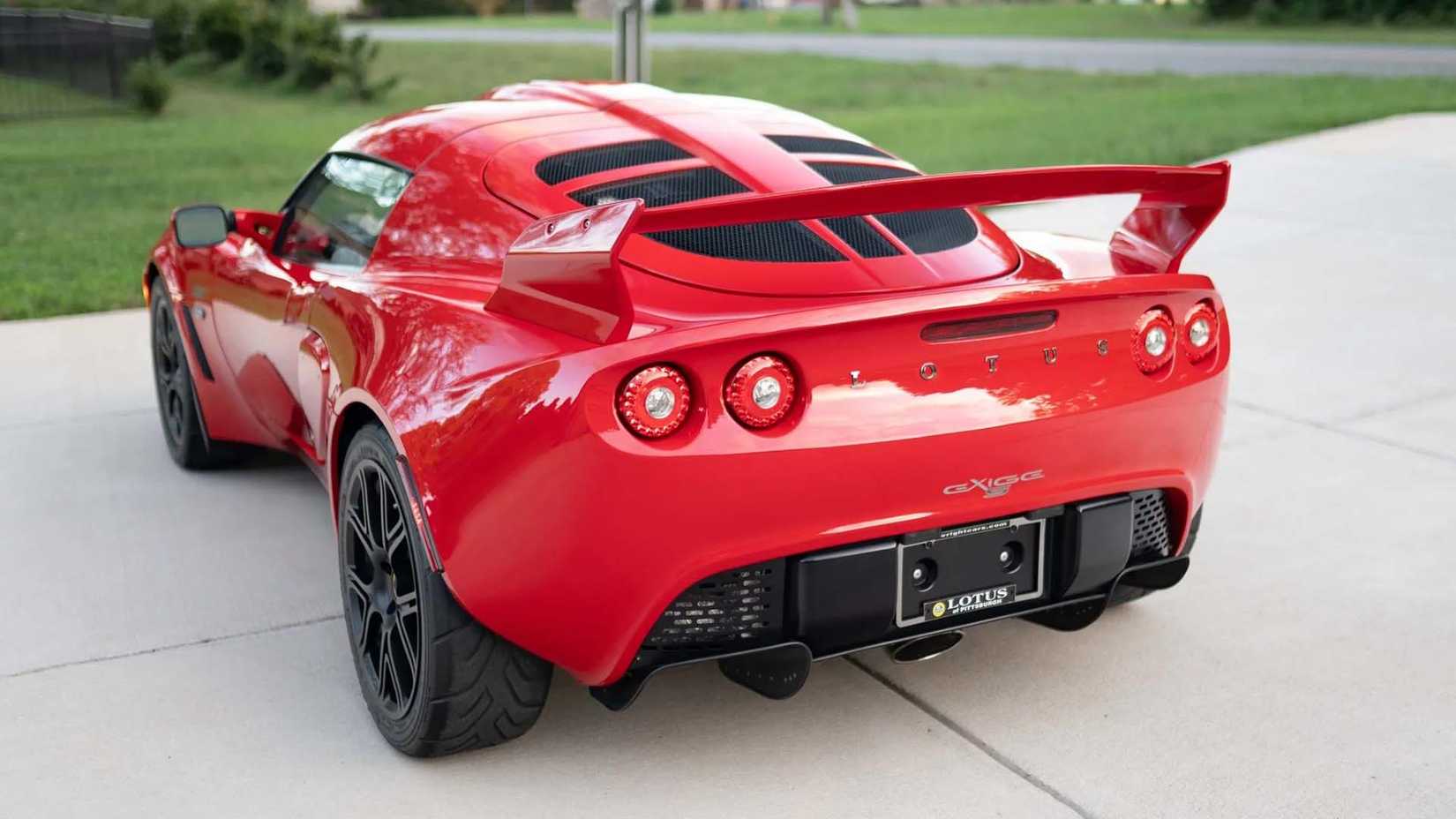 Exige Rear Lotus Exige S vs BMW M2: The Ultimate Driving Machine Showdown