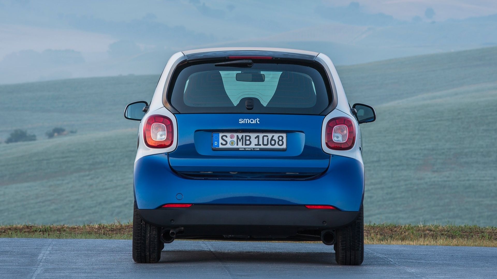 AI Insists Drivers Of Smart Cars Are The Happiest