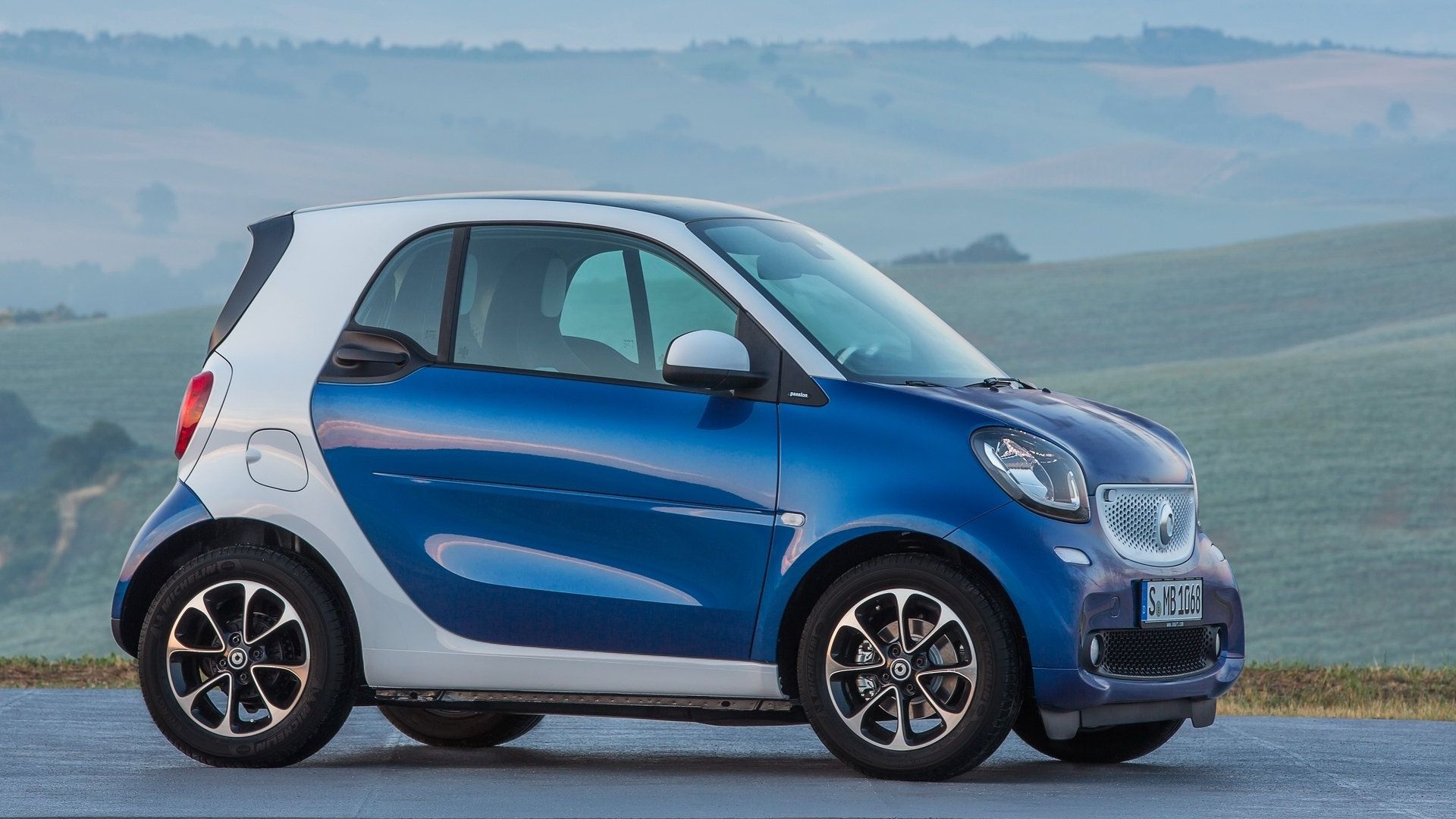 The 2027 Smart #2 Will Be A Teensy Little City Car Like Its Ancestors