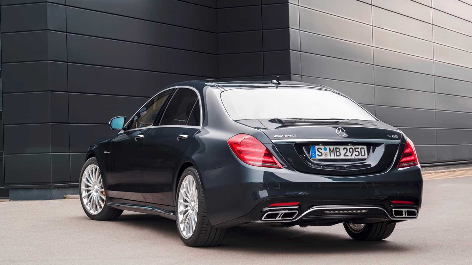 Why The Final Regular V12 Mercedes Sedan Hides Cheaply On Used Lots