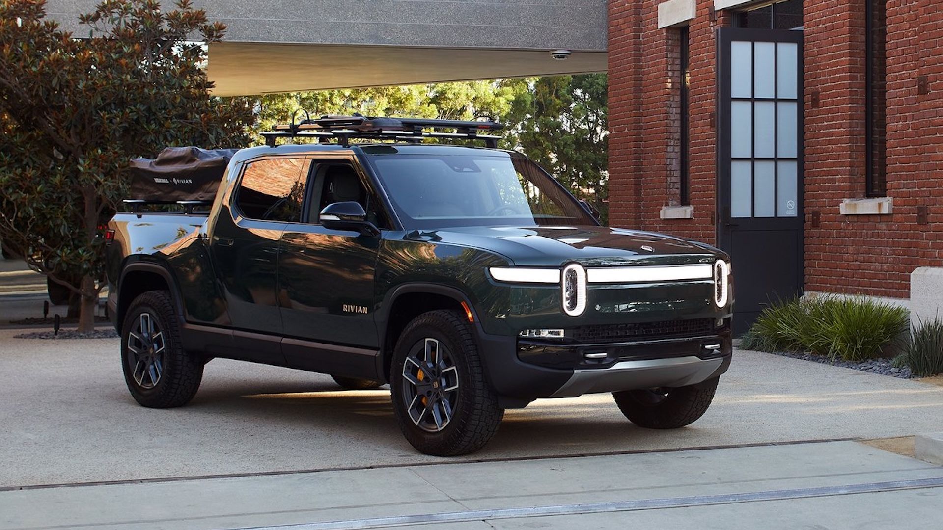 Older Rivian Trucks And SUVs Get Some TLC Via OTA