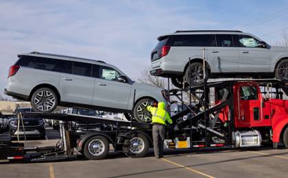 2025 Ford Expedition\_Shipping Carrier\_2