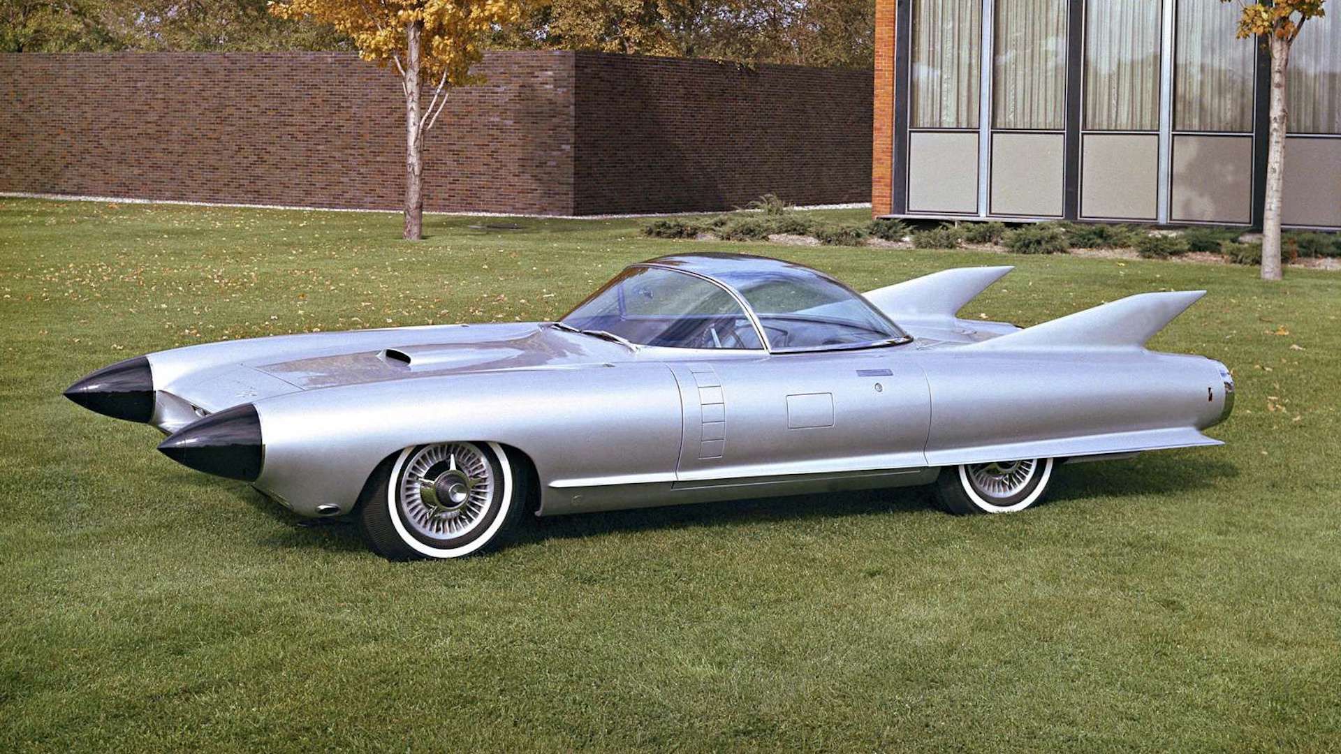The V12-Powered Cadillac Concept That Was Inspired By A Fighter Jet