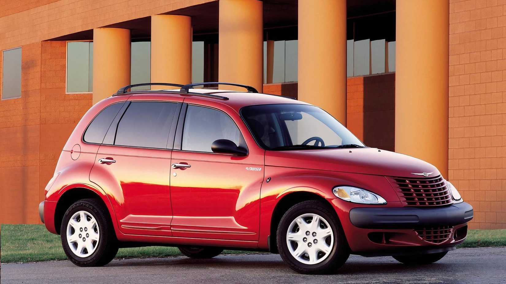 2001-2005 Chrysler PT Cruiser Front Angle View