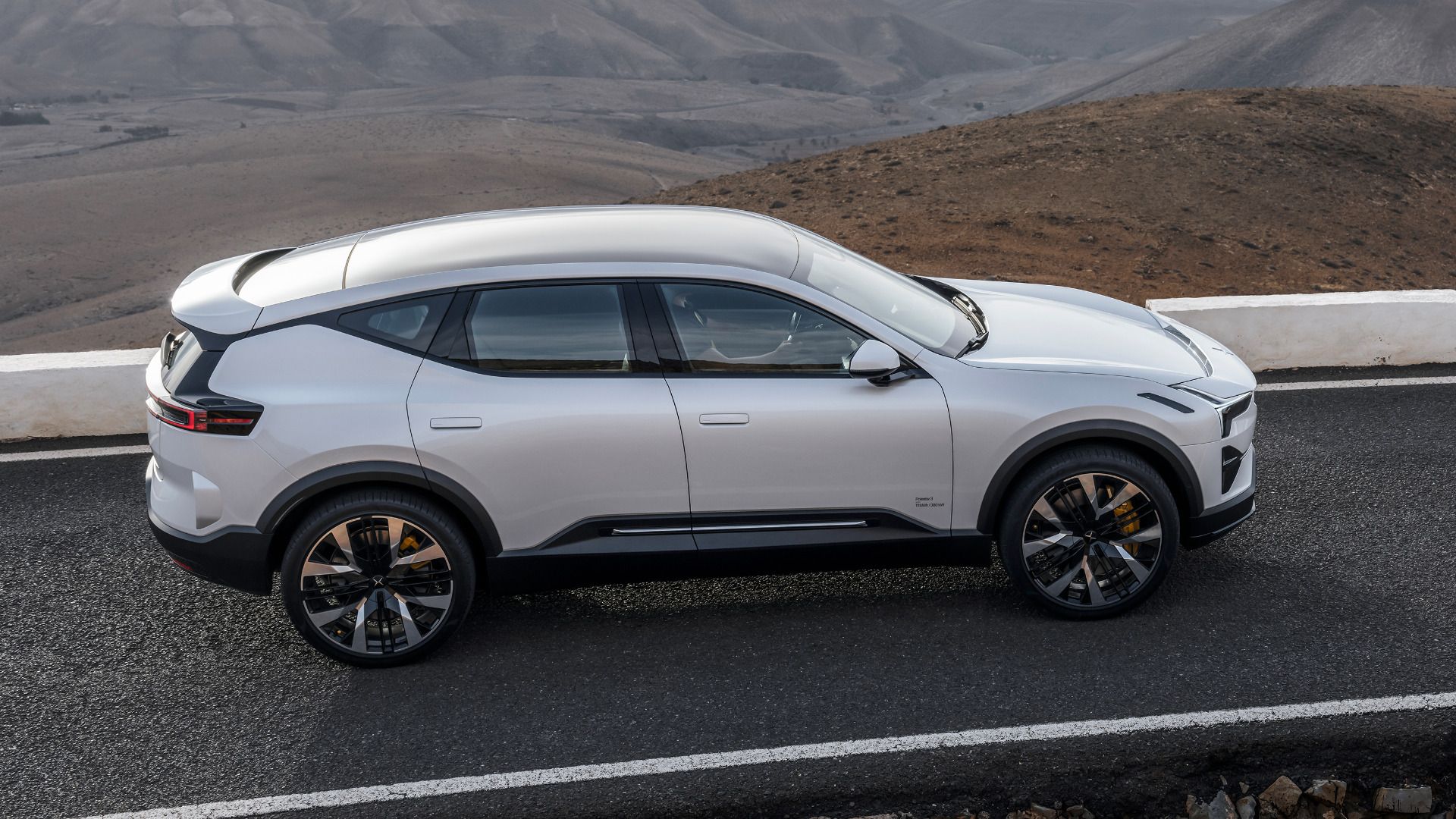 2025 Polestar 3 Pricing, Photos & Specs