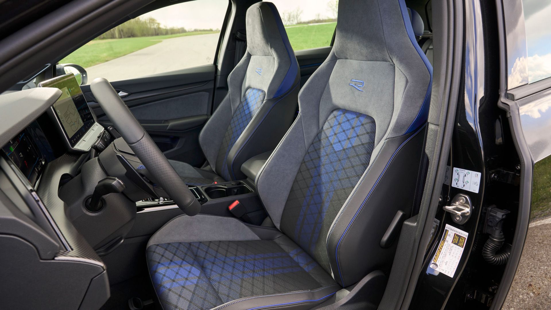 2025 Volkswagen Golf R First Drive: Still The Hot Hatch For Grown-Ups