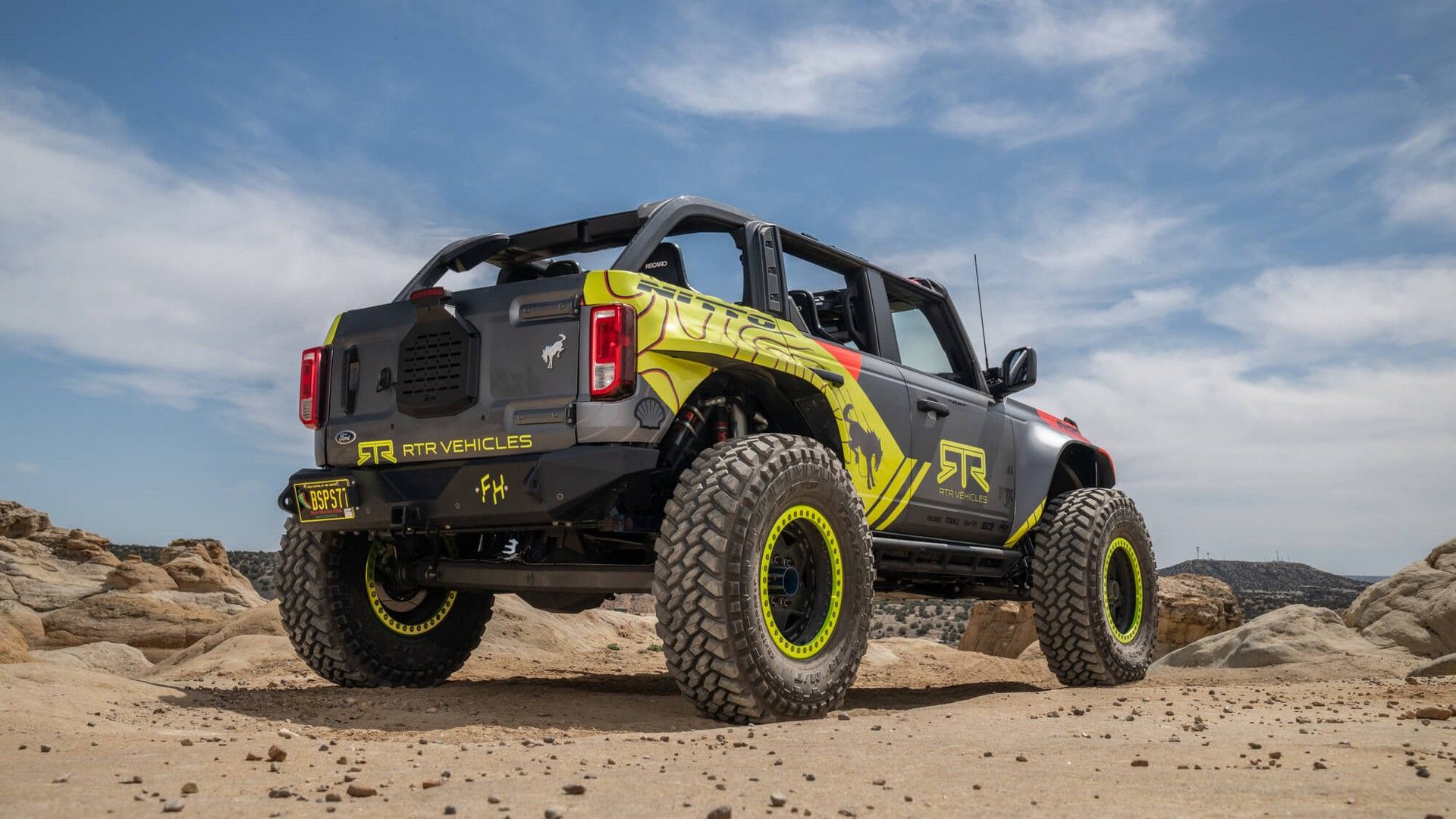 RTR Crams Ford's Monstrous Godzilla Engine Into A Bronco