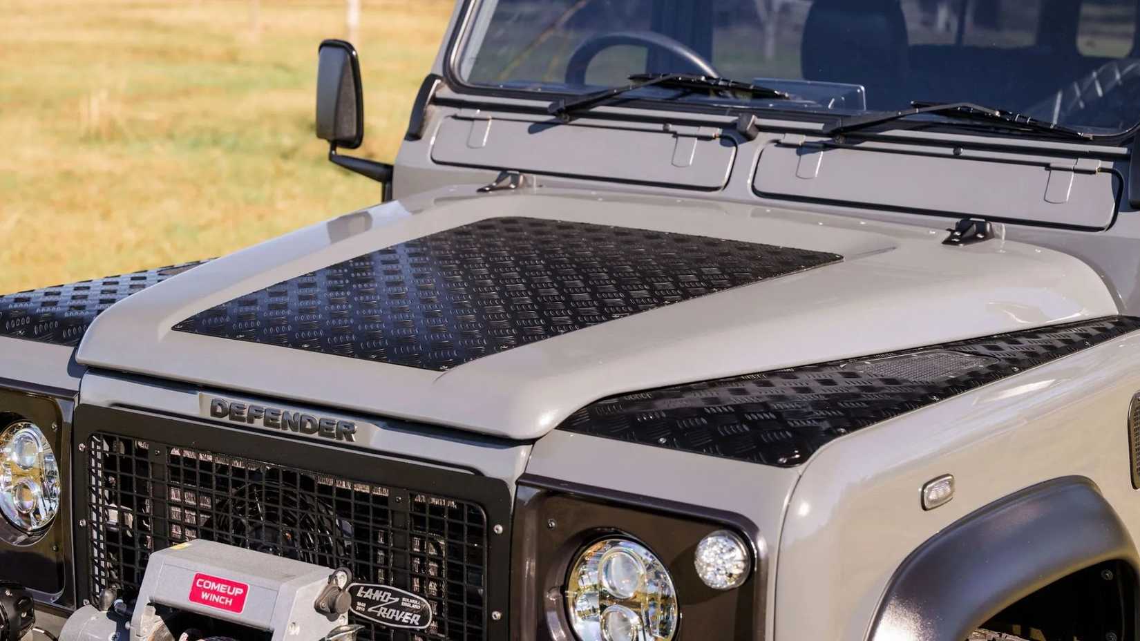 The First Go-Faster Land Rover Defender Was Powered By One Of BMW's ...
