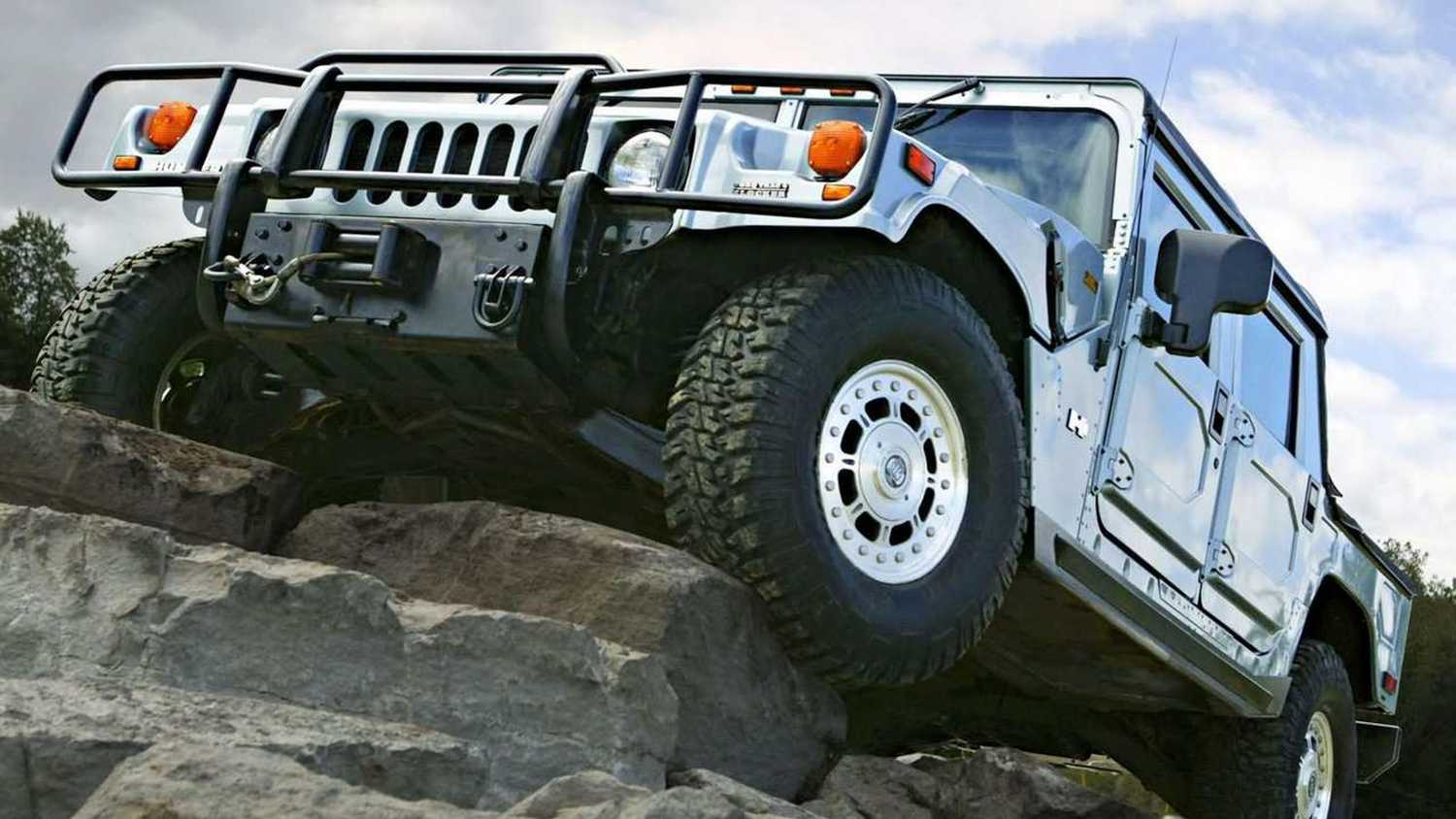 Hummer On Rocks As American As It Gets: The Story Of The Hummer H1