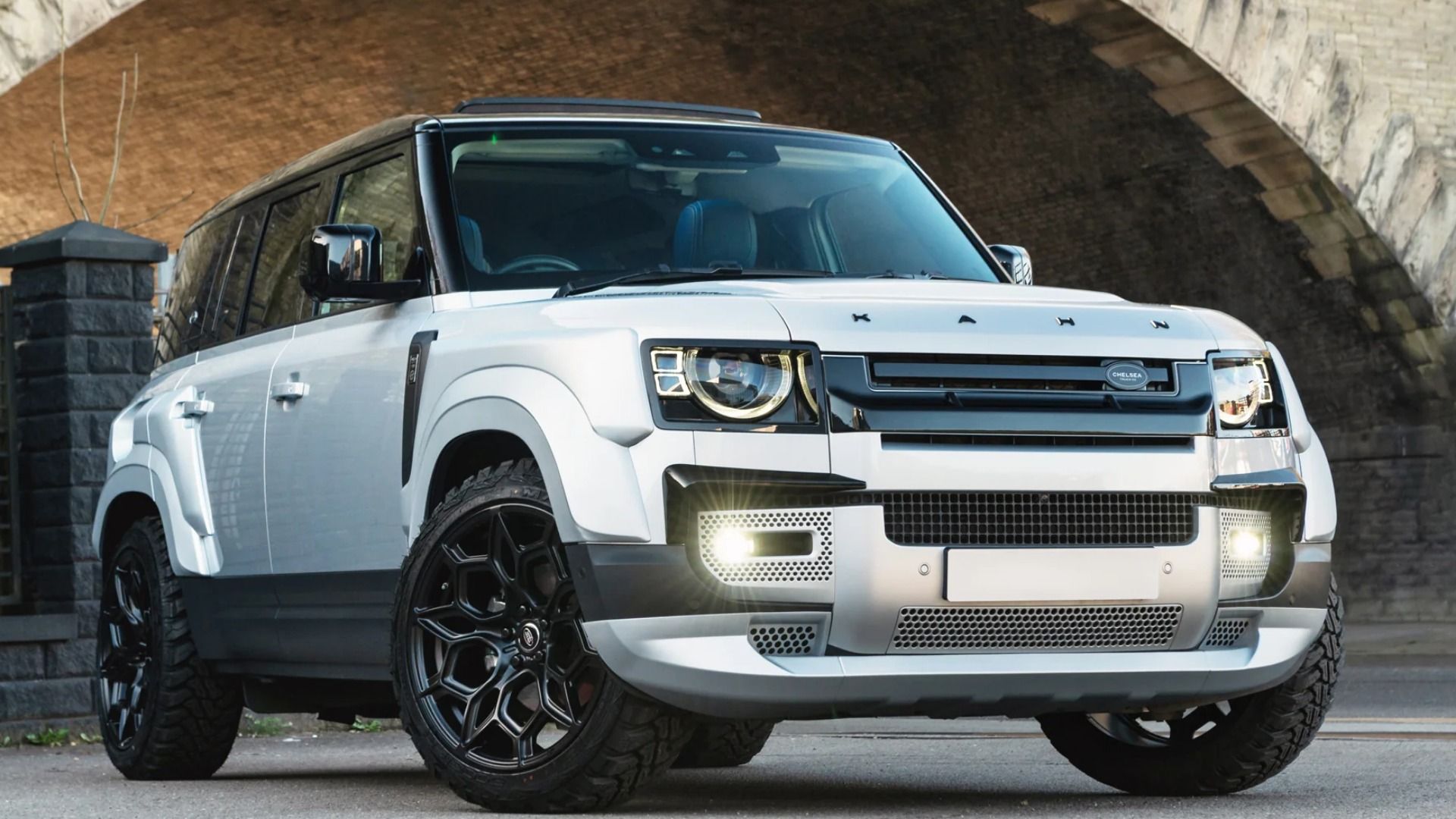 Chelsea Truck Company's Widebody Land Rover Defender Kit Just Got A ...