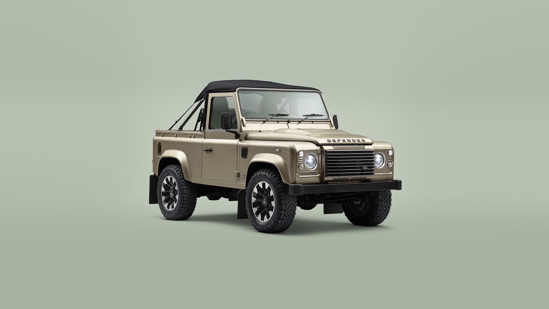 Original Land Rovers Make Great Electric Off-Roaders