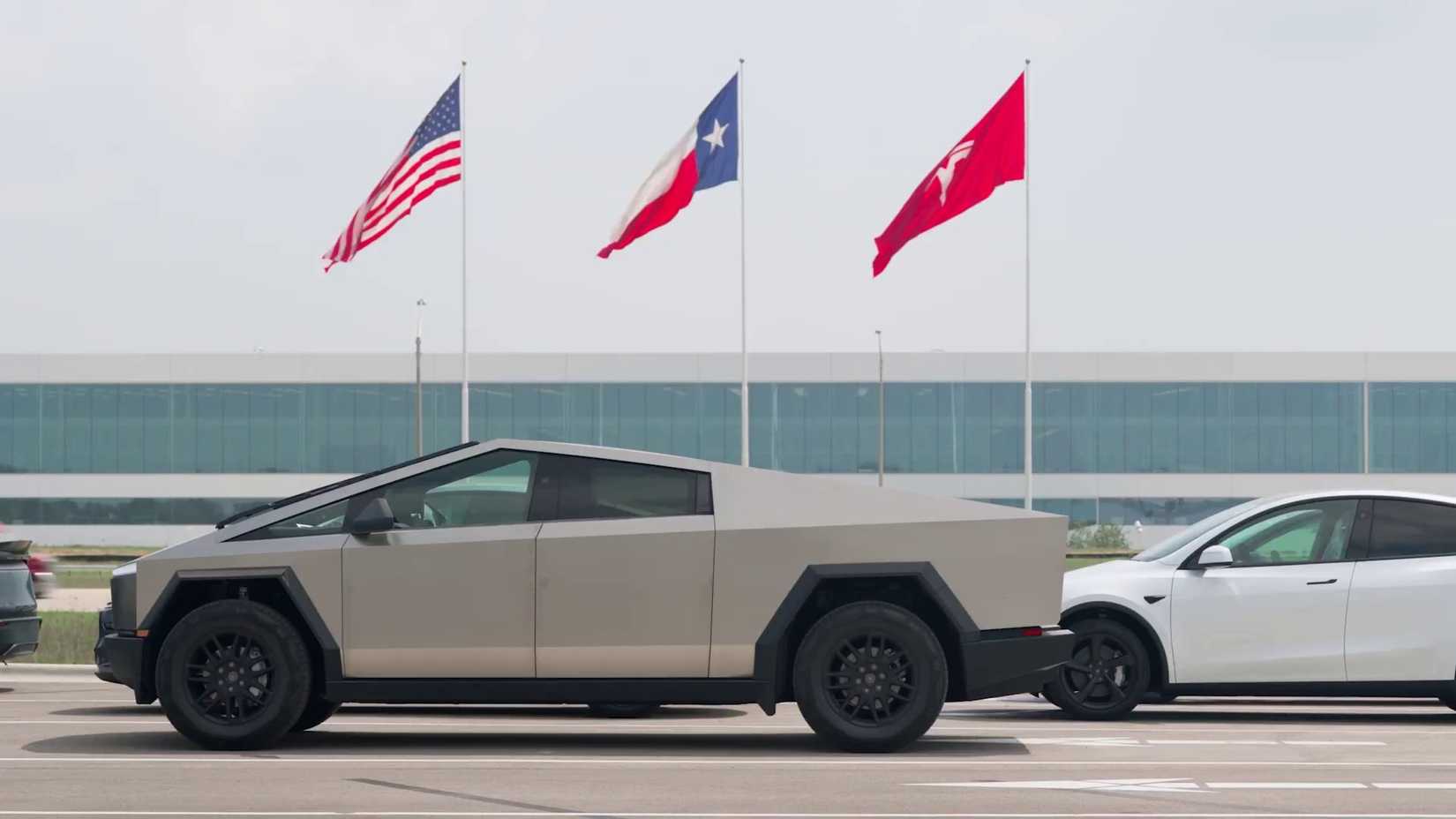 Tesla Cybertruck Self driving video demonstration