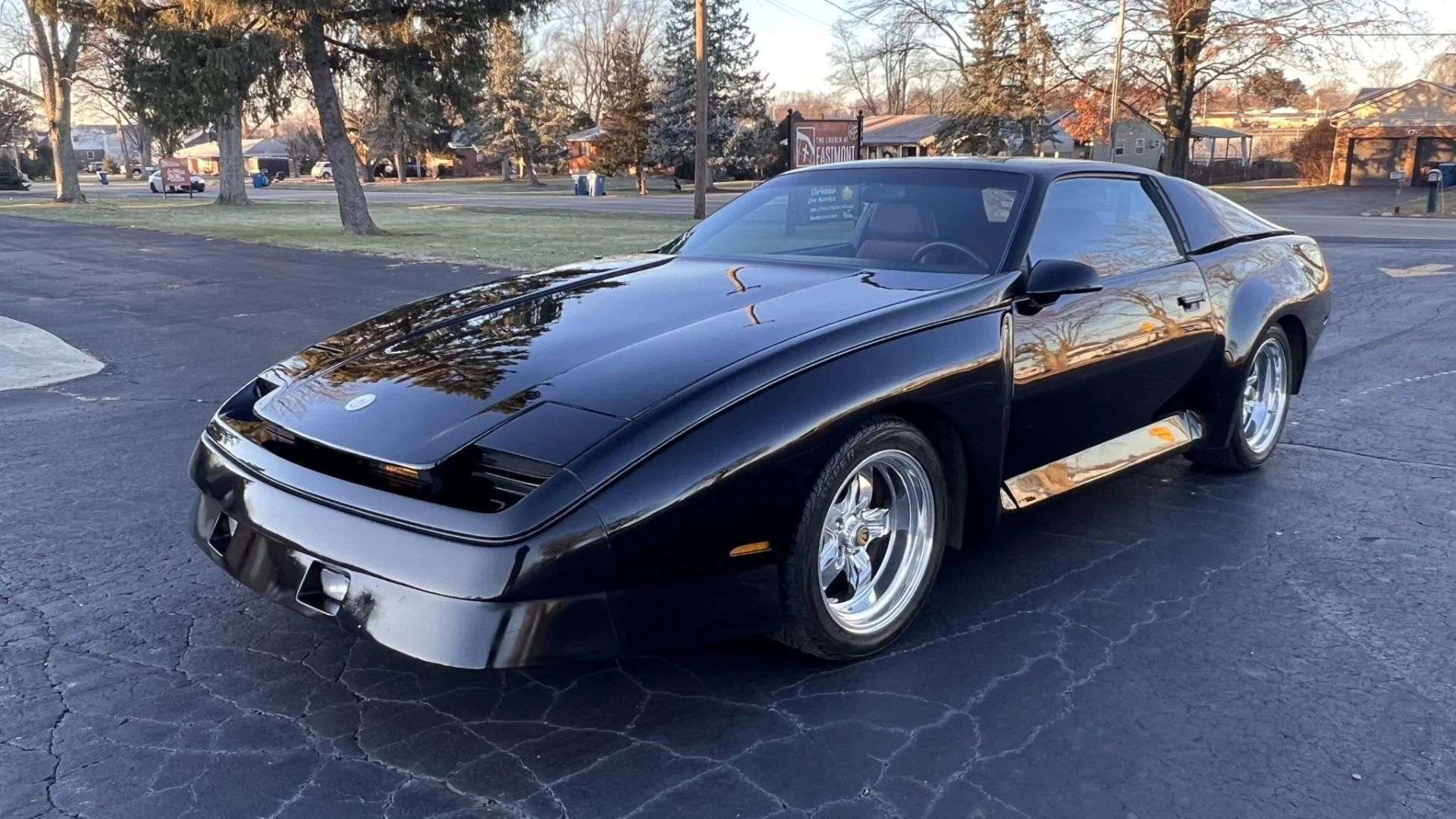 10 Rare Pontiac Models Every Car Enthusiast Should Know About