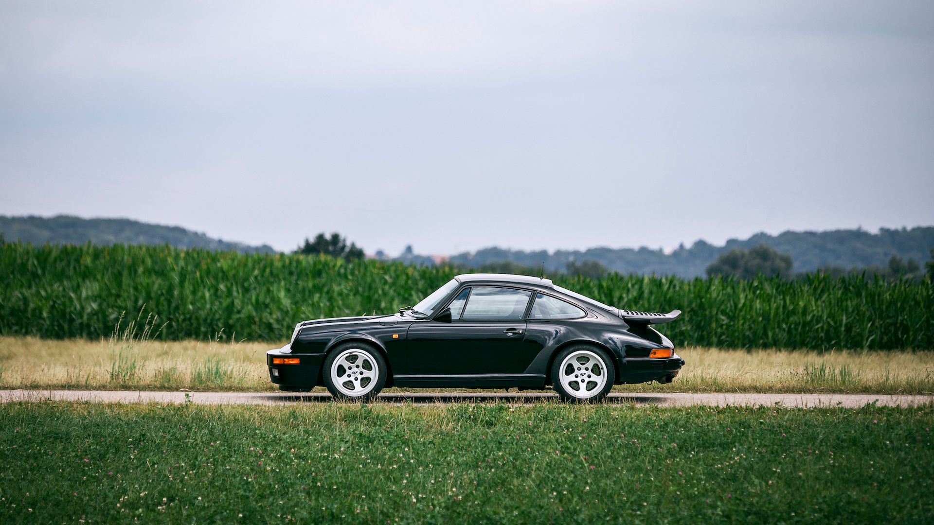 The Hardcore Porsche That Could Humble The Ferrari F40