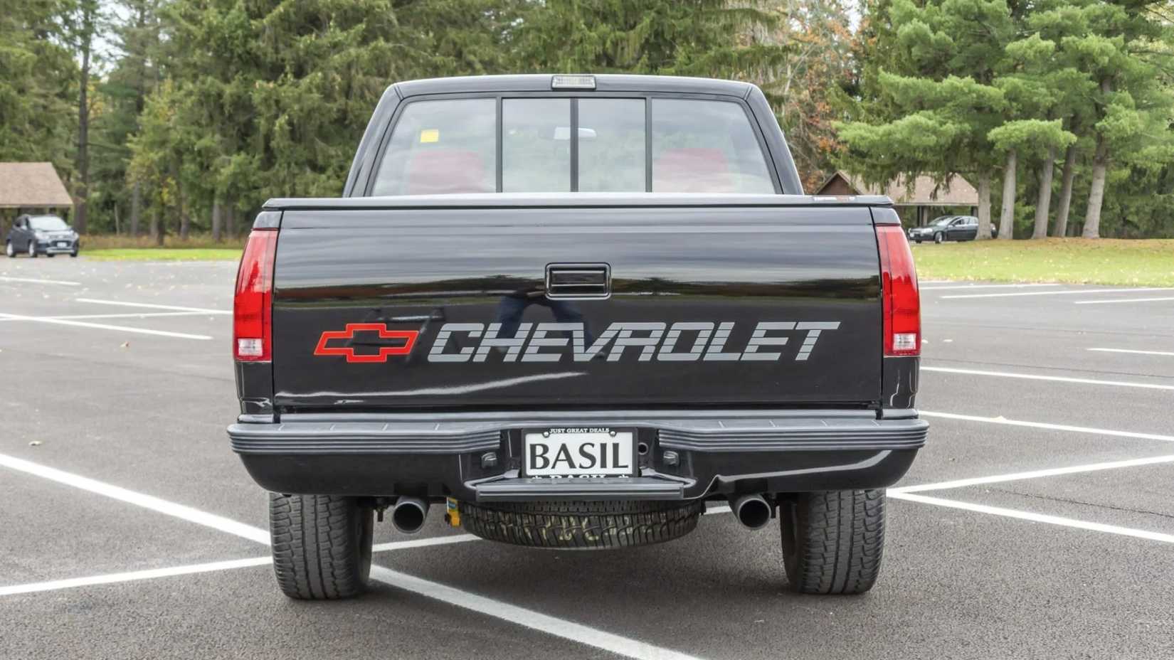 There’s Still Time To Scoop Up One Of The Hottest Classic Sports Trucks ...