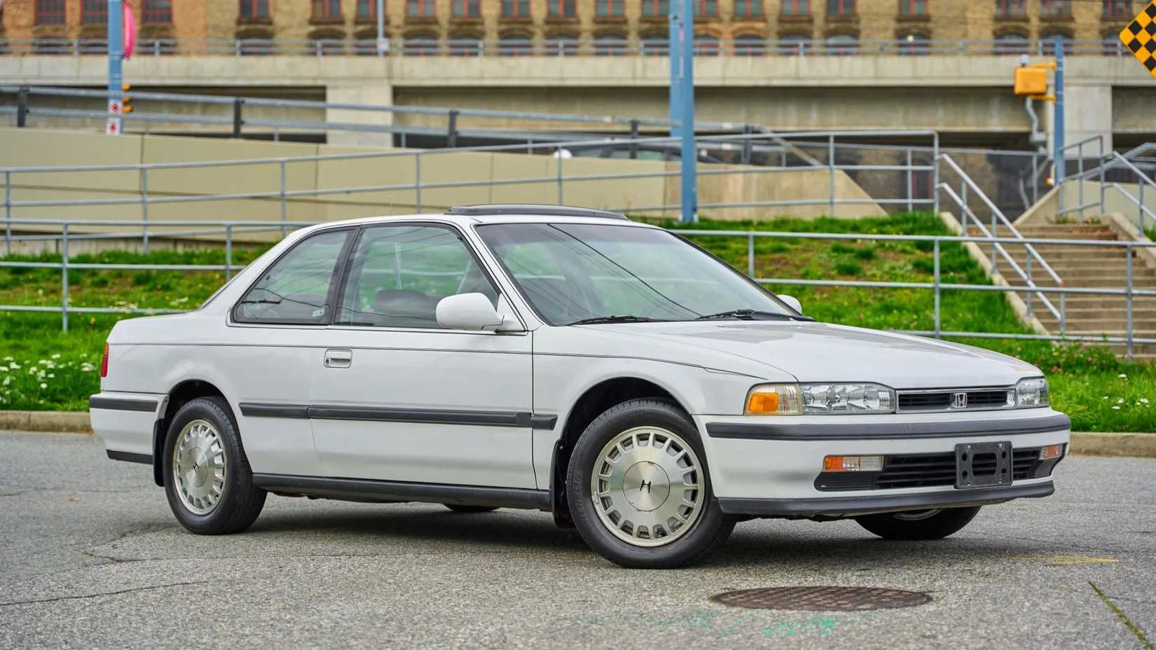 1990 Honda Accord sedan side / front parked