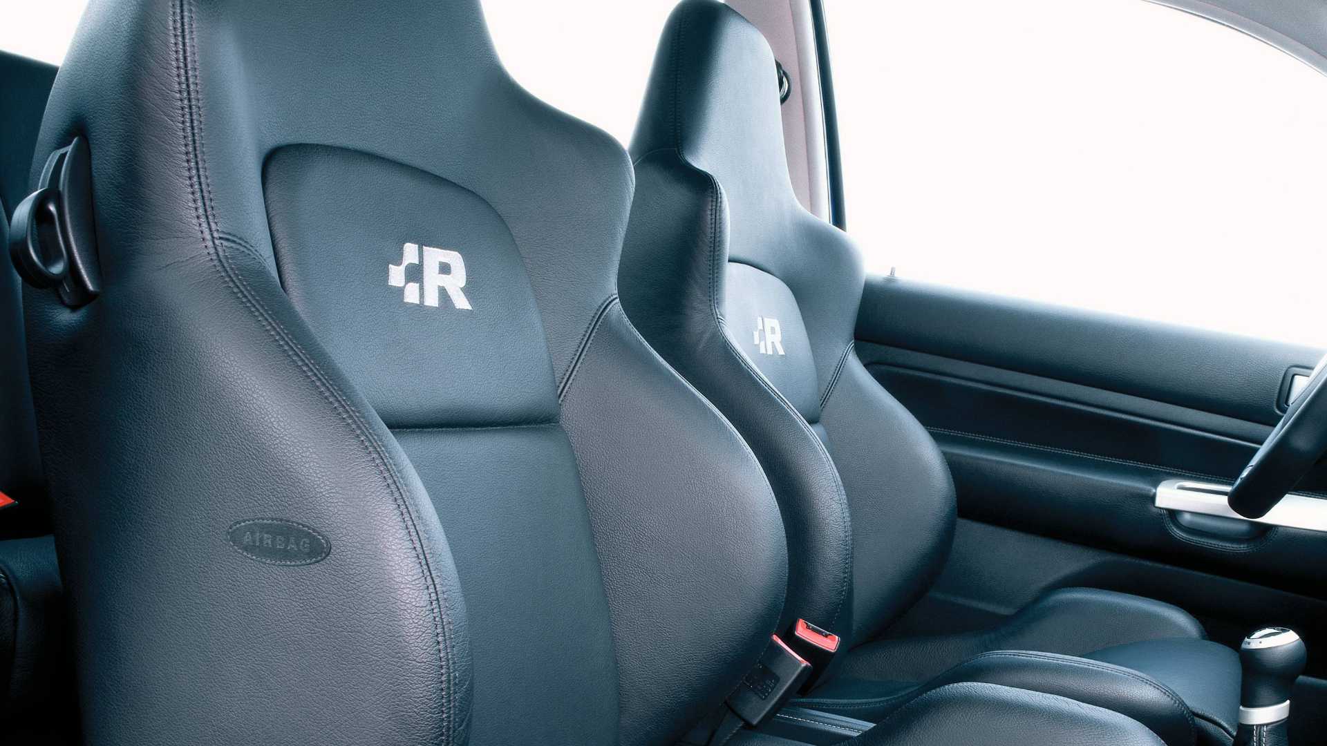 Anzeiger R32 Mk4 R32: The Hot Hatch With An Engine No One Dared To Copy
