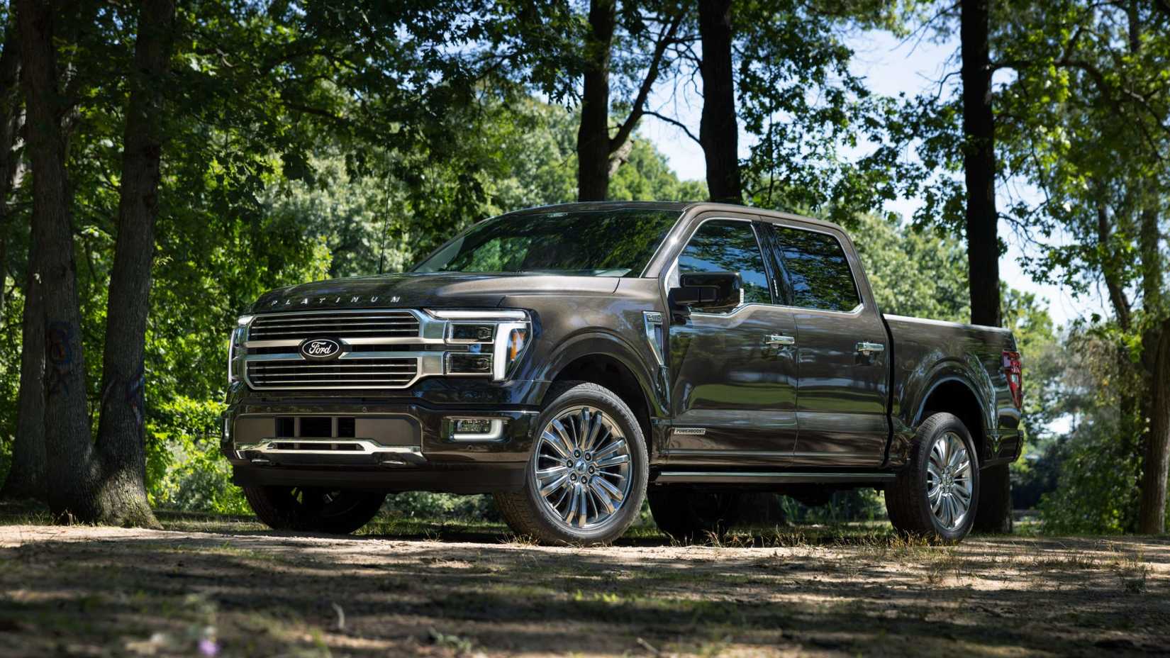2024 Ford F-150 Platinum Brown Front Angled View