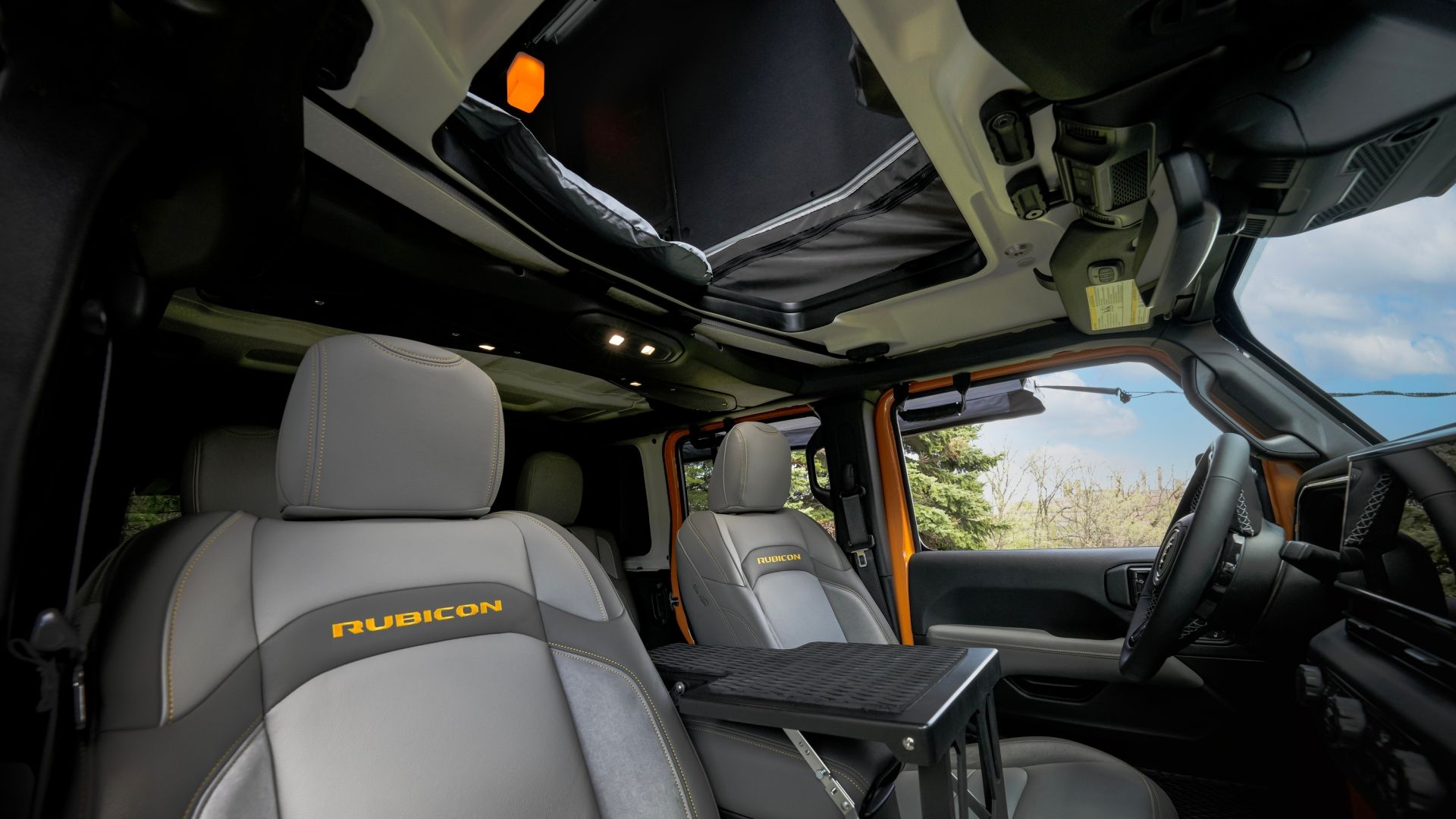 2025 Jeep Wrangler Sunchaser Concept With Dometic ARTT 5