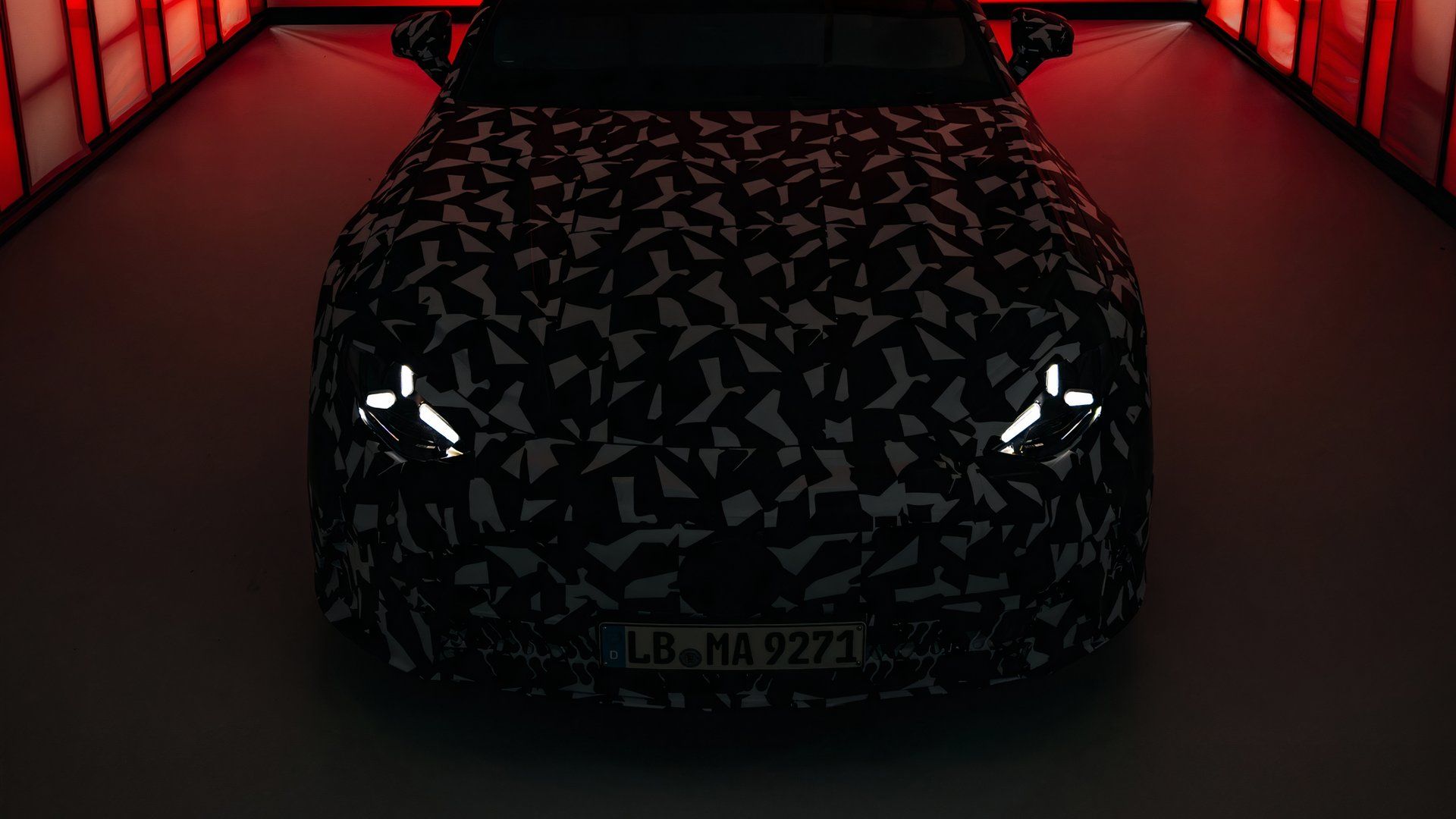 2026-mercedes-amg-ev-teaser-4.jpg