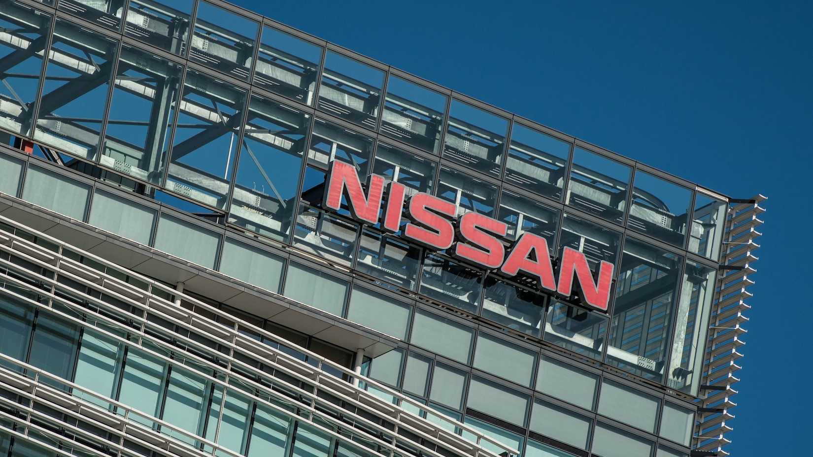 Nissan финансы снижение продажи перспективы